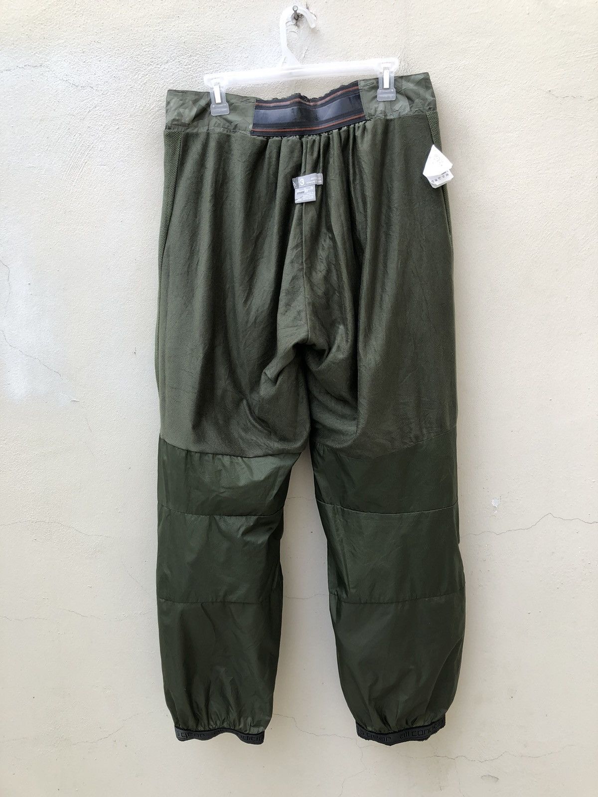 Nike ACG Nike Acg Storm Fit Camo Cargo Ski Trouser Pant Size US 34 / EU 50 - 24 Thumbnail