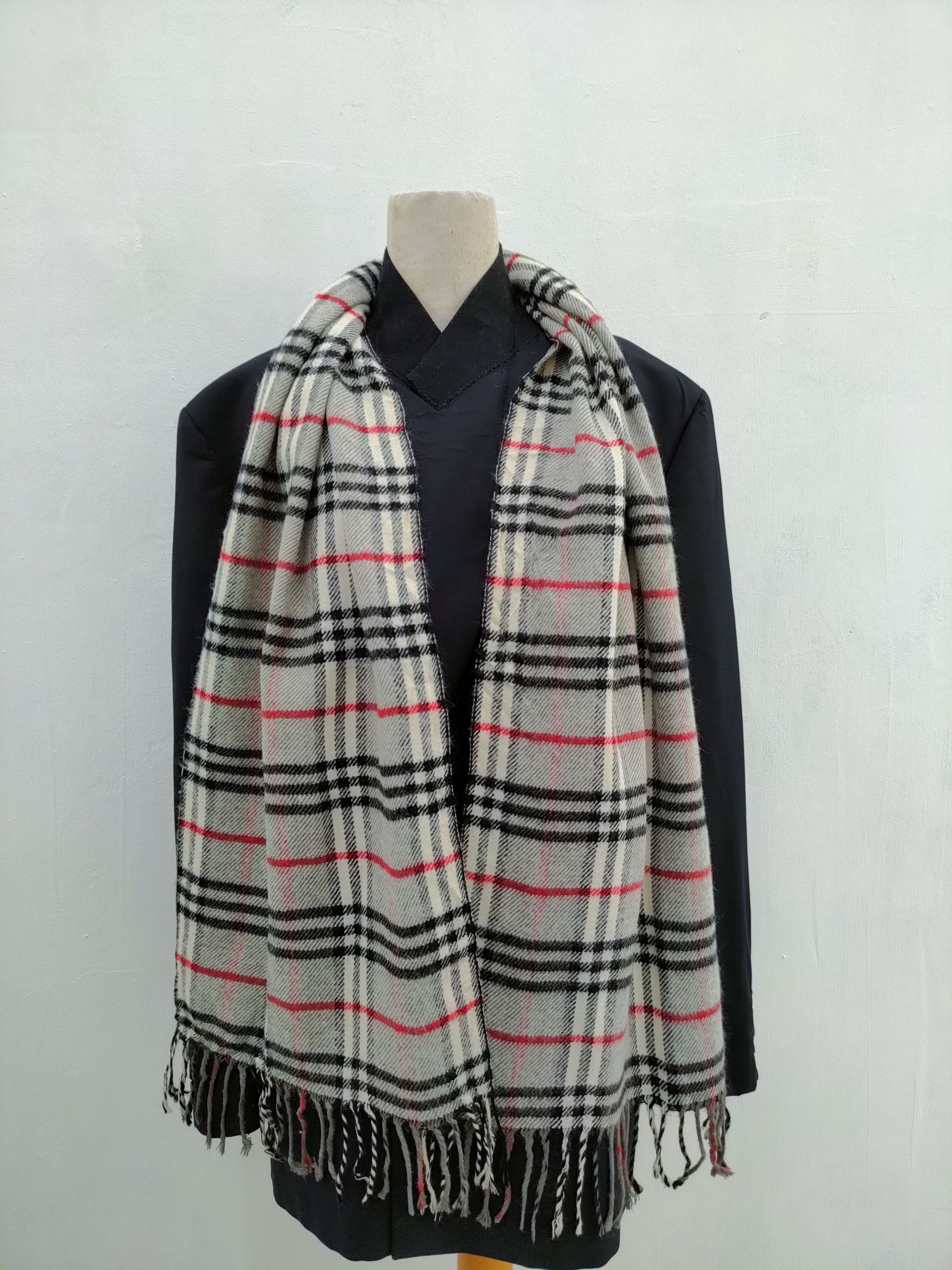 Vintage Checkered Scarf