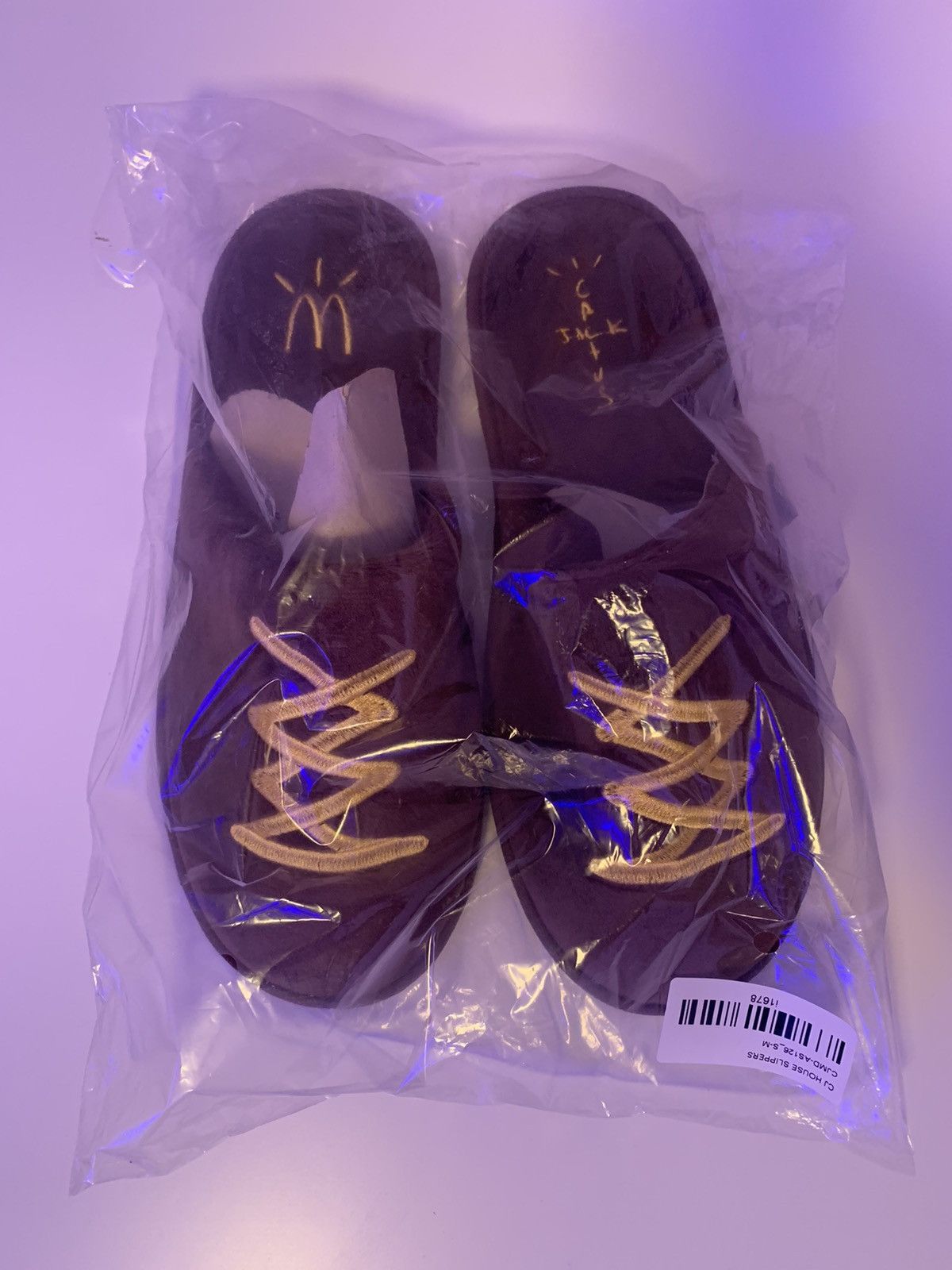 Travis Scott x Mcdonald’s House Slippers​ Travis Scott McD Slides L/XL 11 (44) Like new | Mercari main image 2