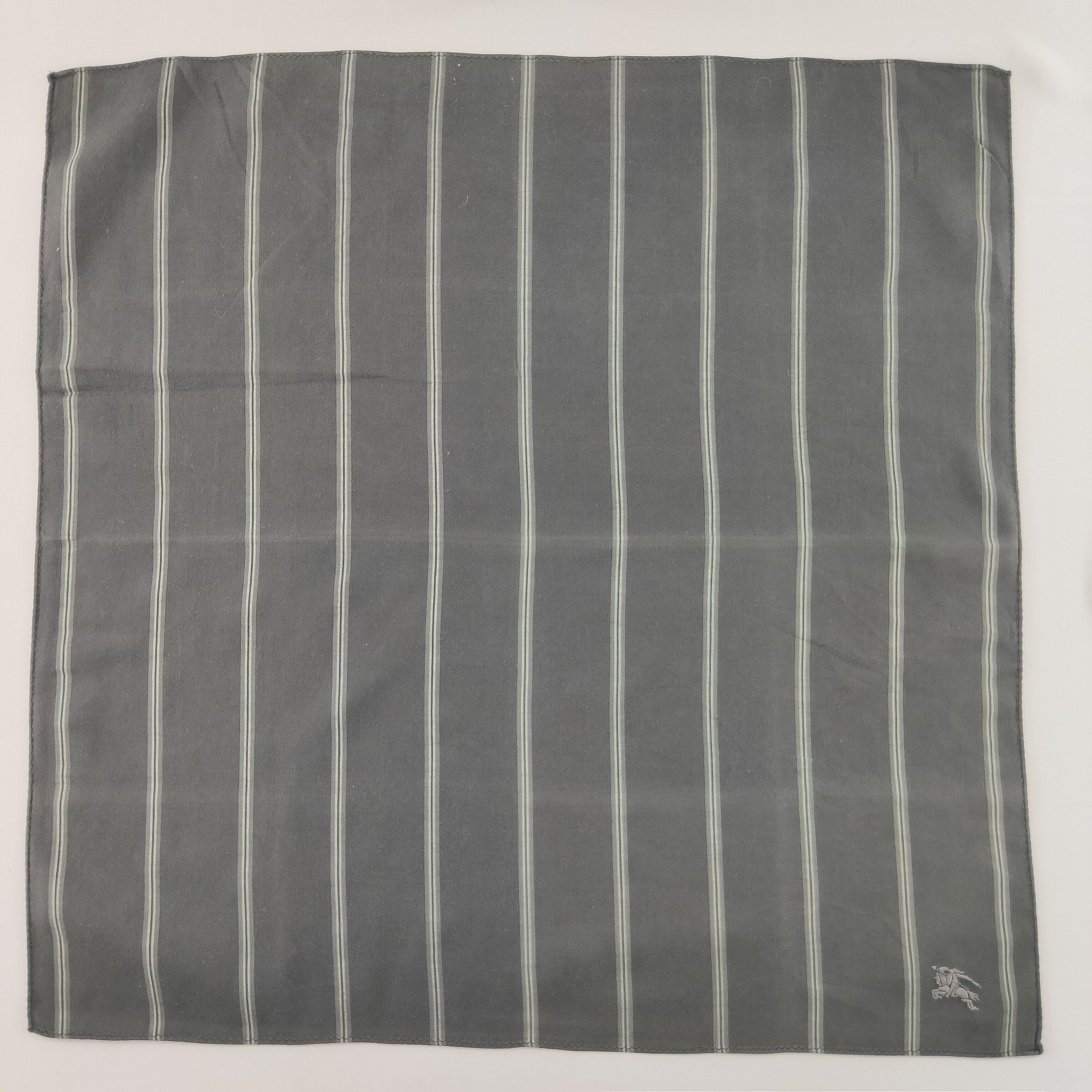 Burberry Burberry Handkerchief neckerchief bandana - 3F1927 Size ONE SIZE - 5 Thumbnail