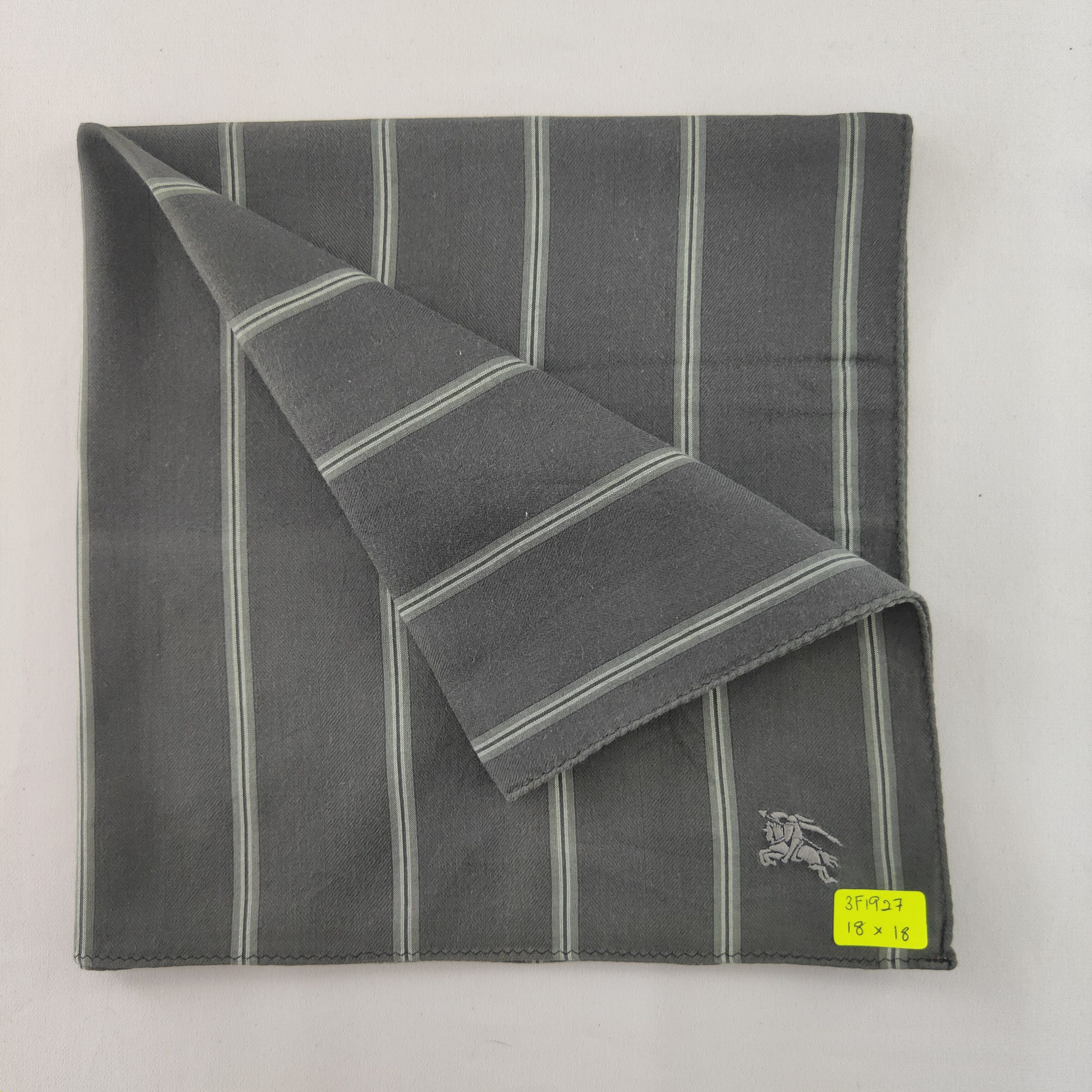 Burberry Burberry Handkerchief neckerchief bandana - 3F1927 Size ONE SIZE - 2 Thumbnail
