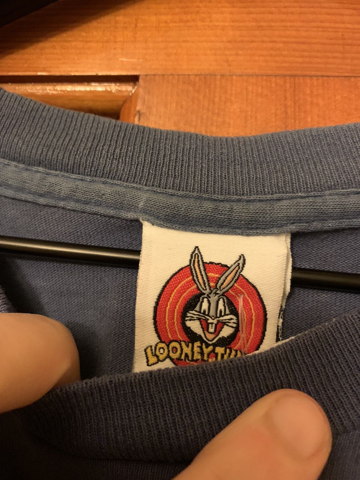 Vintage × Warner Bros *RARE* Vintage 1997 Taz Looney Tunes USA Made Shirt - XL Size US XL / EU 56 / 4 - 4 Thumbnail