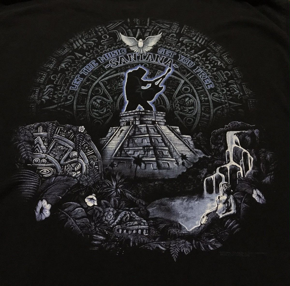 Band Tees × Vintage Vintage 1999 Santana “Let The Music Set You Free” Tshirt Size US XL / EU 56 / 4 - 2 Thumbnail