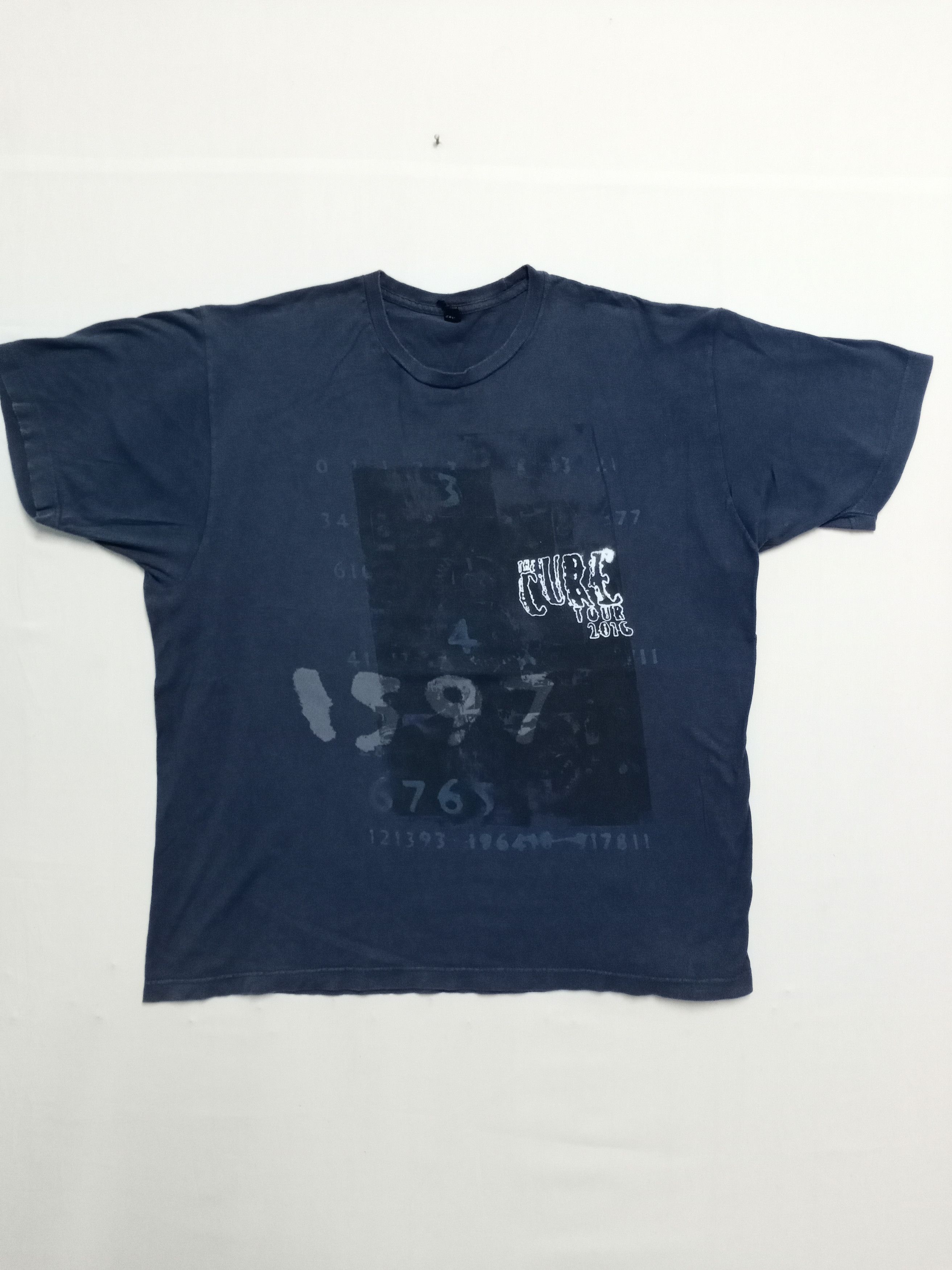 Band Tees × The Cure Rare The Cure Robert Smith 2016 Tour Band Tshirt Size US XL / EU 56 / 4 - 1 Thumbnail