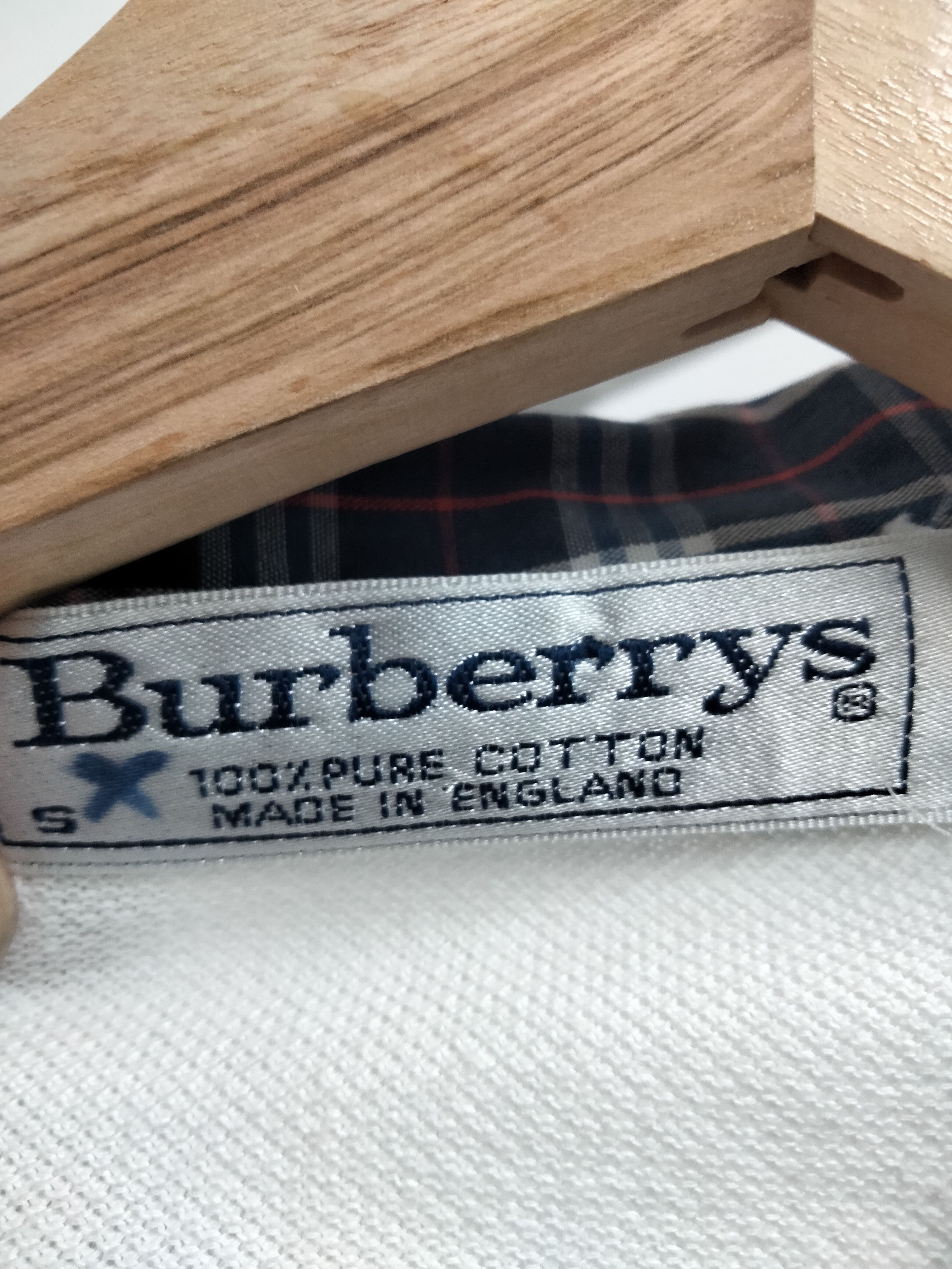 Vintage 🔥Rare🔥Vintage Burberrys Classic Long Sleeve Polo England Size US S / EU 44-46 / 1 - 7 Thumbnail