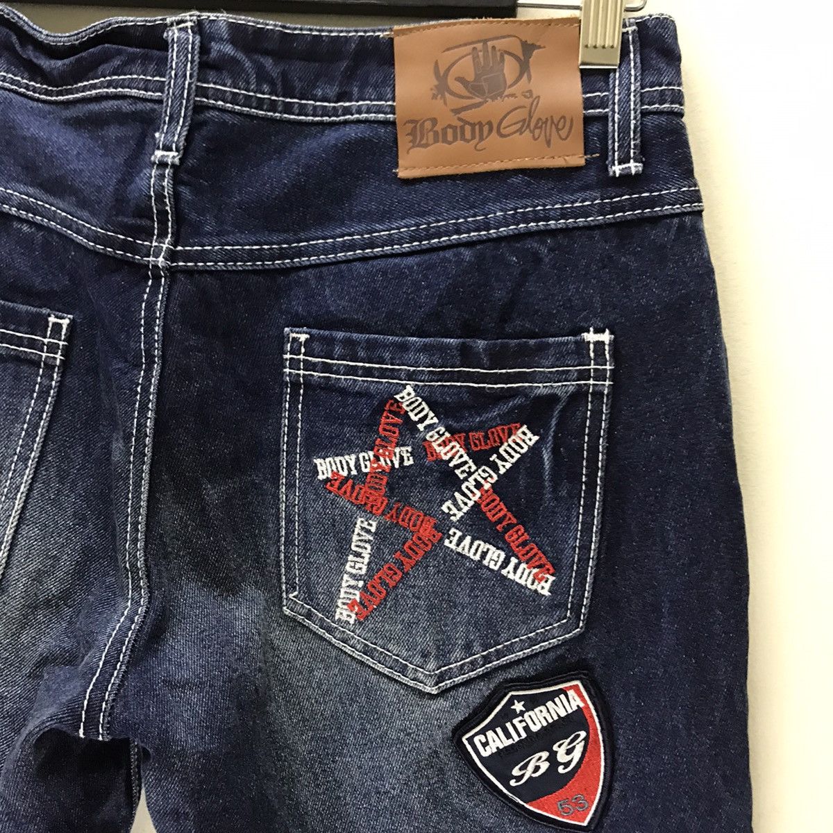 Body Glove Vintage Body Glove Distressed Denim Patch Rare Design Size US 32 / EU 48 - 13 Thumbnail