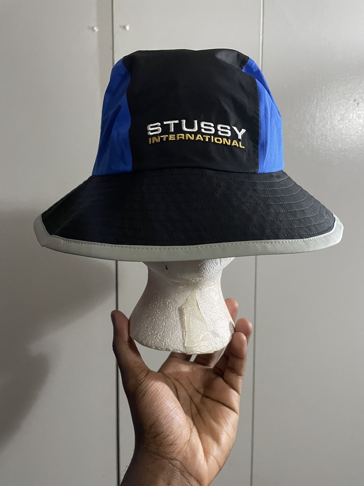 Stussy gore tex bucket hat online