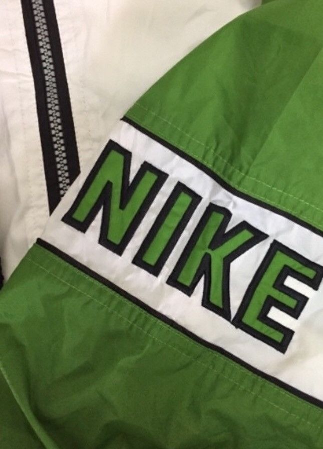 Nike × Vintage Vintage 90s Nike Swoosh Windbreaker jacket Size US L / EU 52-54 / 3 - 3 Thumbnail