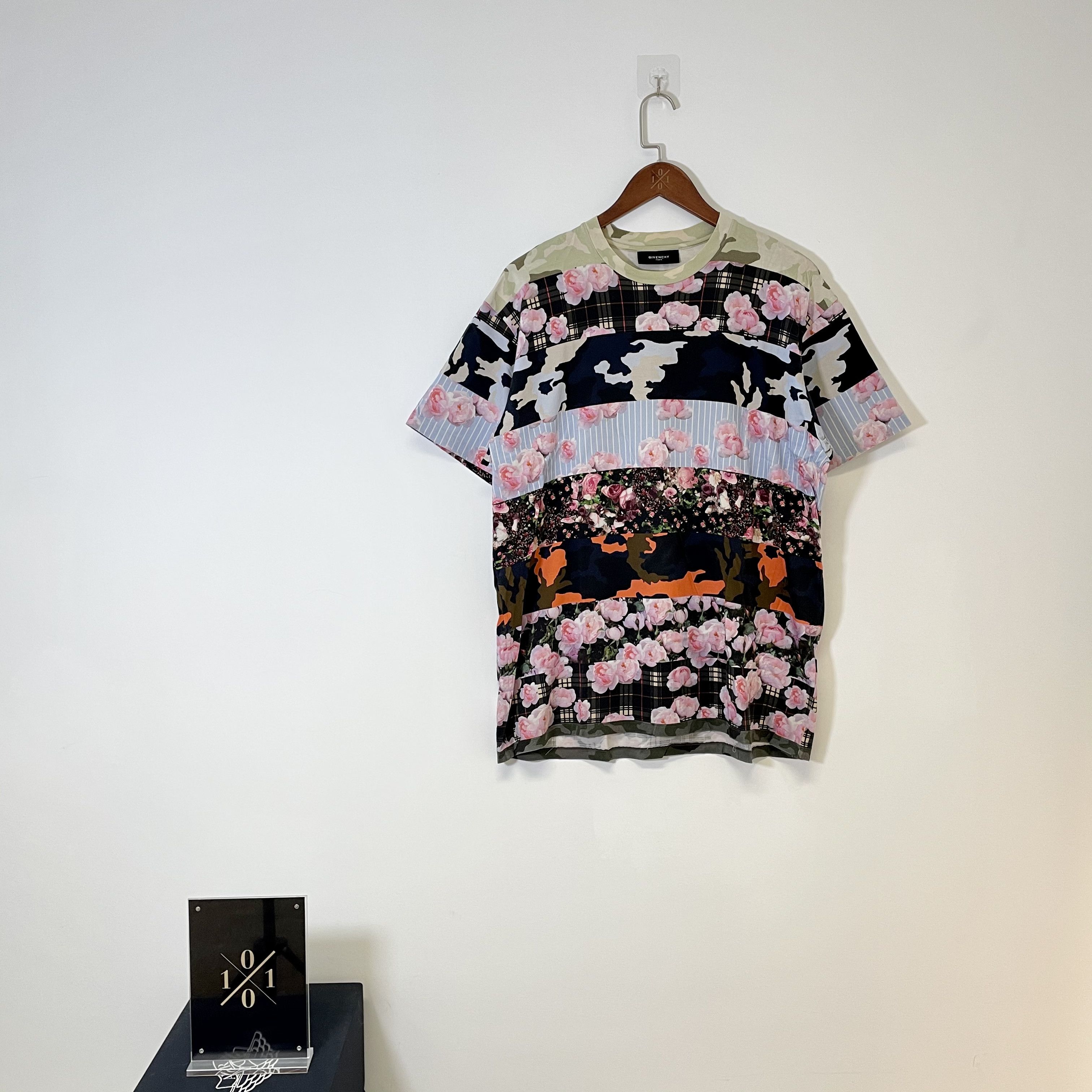 image of Givenchy Floral Print Tee, Men's (Size XS)