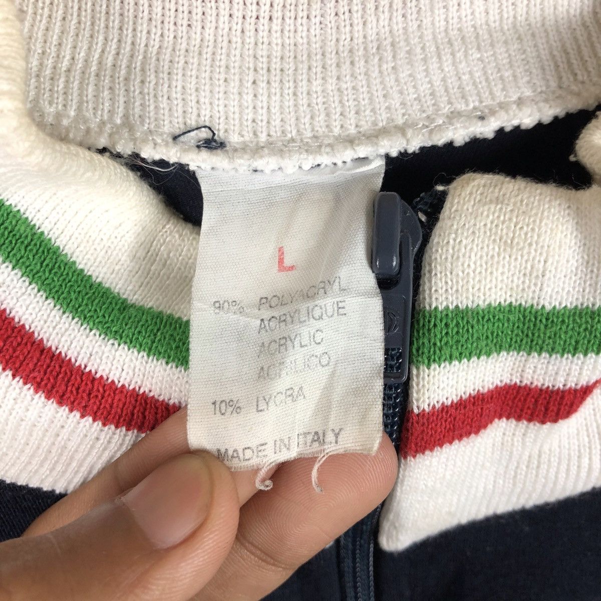 Vintage Rare!! Vintage 90’s ITALIA Sweatshirt Size US L / EU 52-54 / 3 - 3 Thumbnail