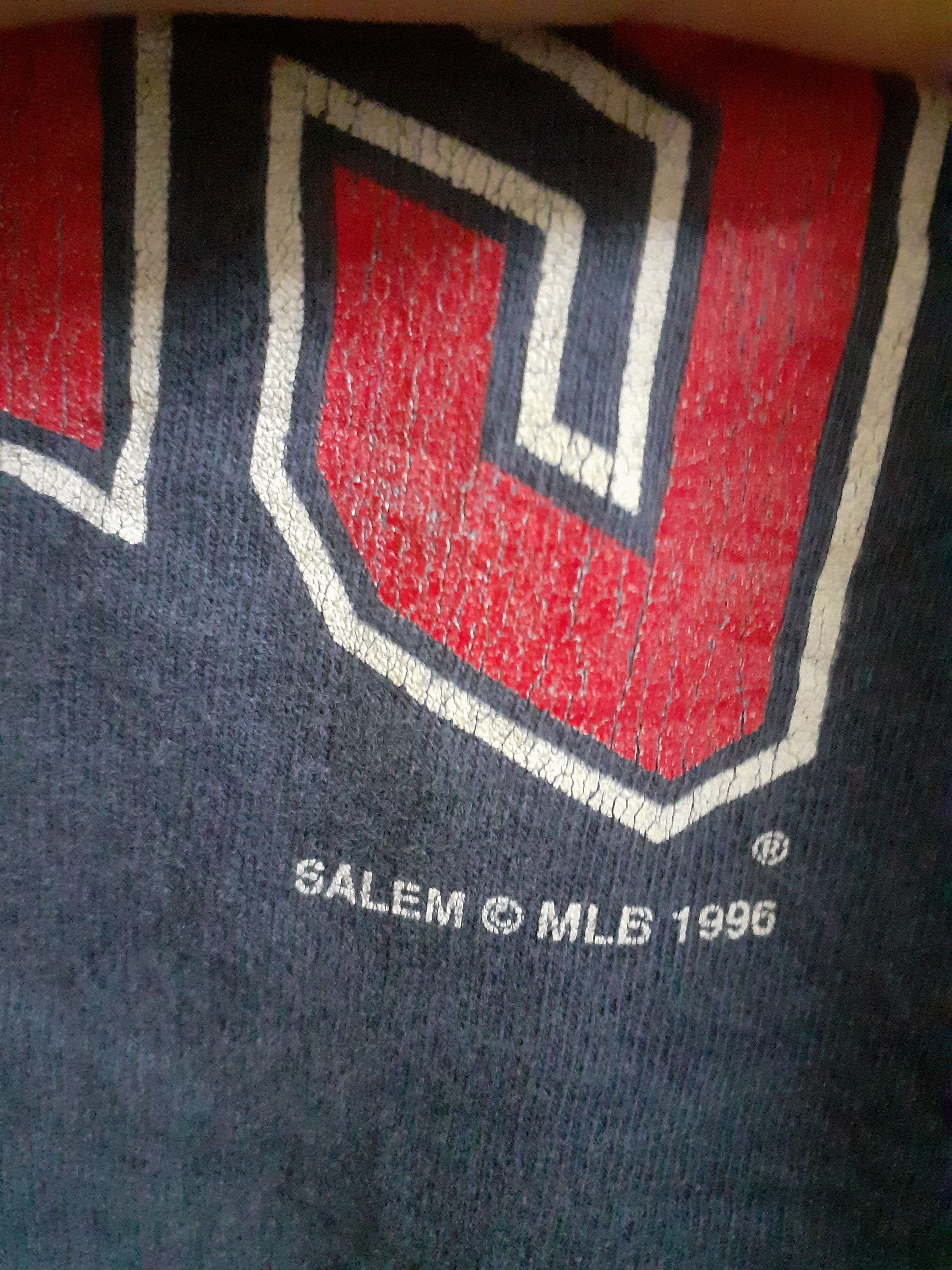 MLB × Salem Sportswear × Vintage Vintage 1996 Cleveland Indians T Shirt Size US L / EU 52-54 / 3 - 4 Thumbnail