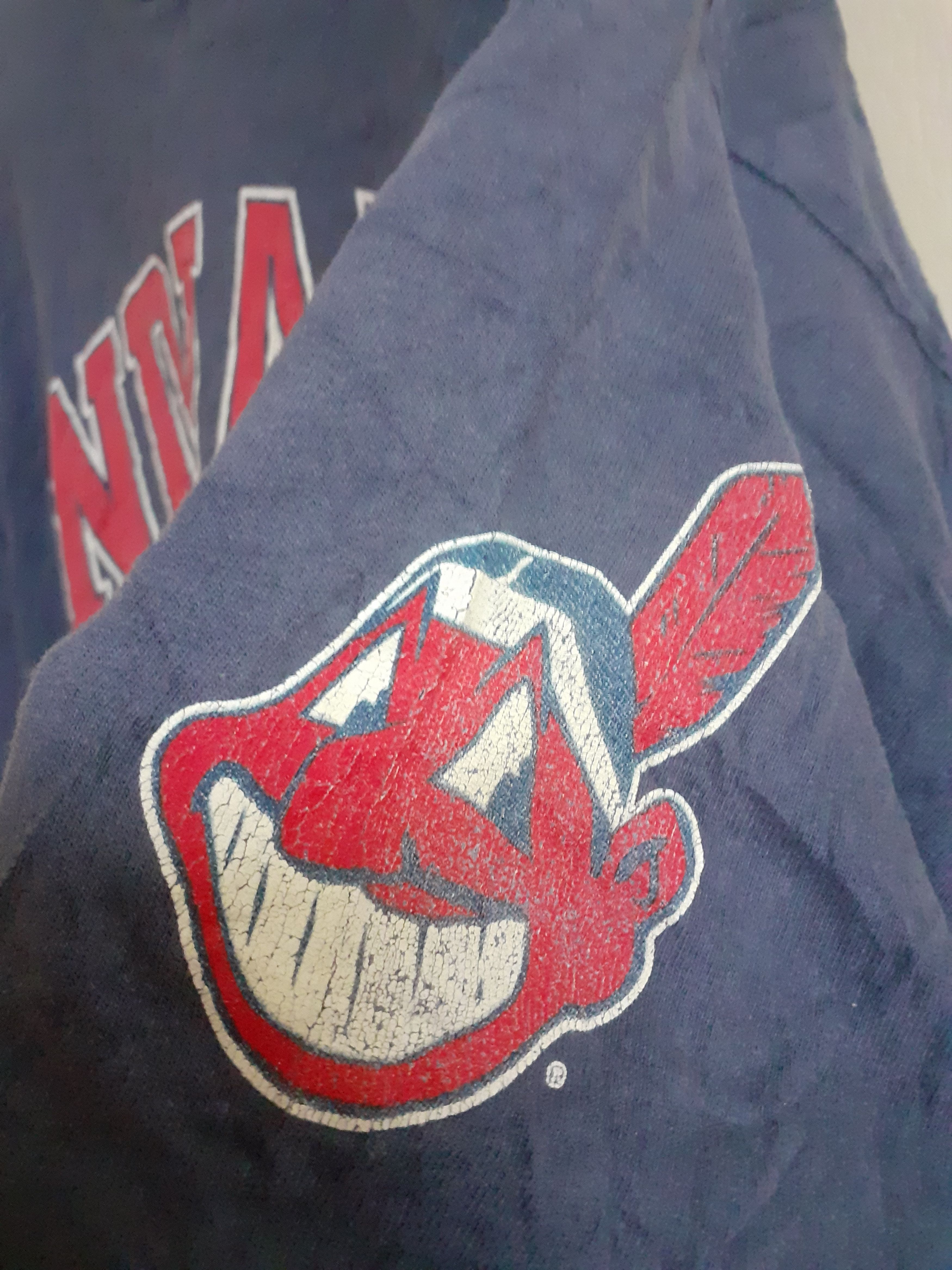 MLB × Salem Sportswear × Vintage Vintage 1996 Cleveland Indians T Shirt Size US L / EU 52-54 / 3 - 5 Thumbnail