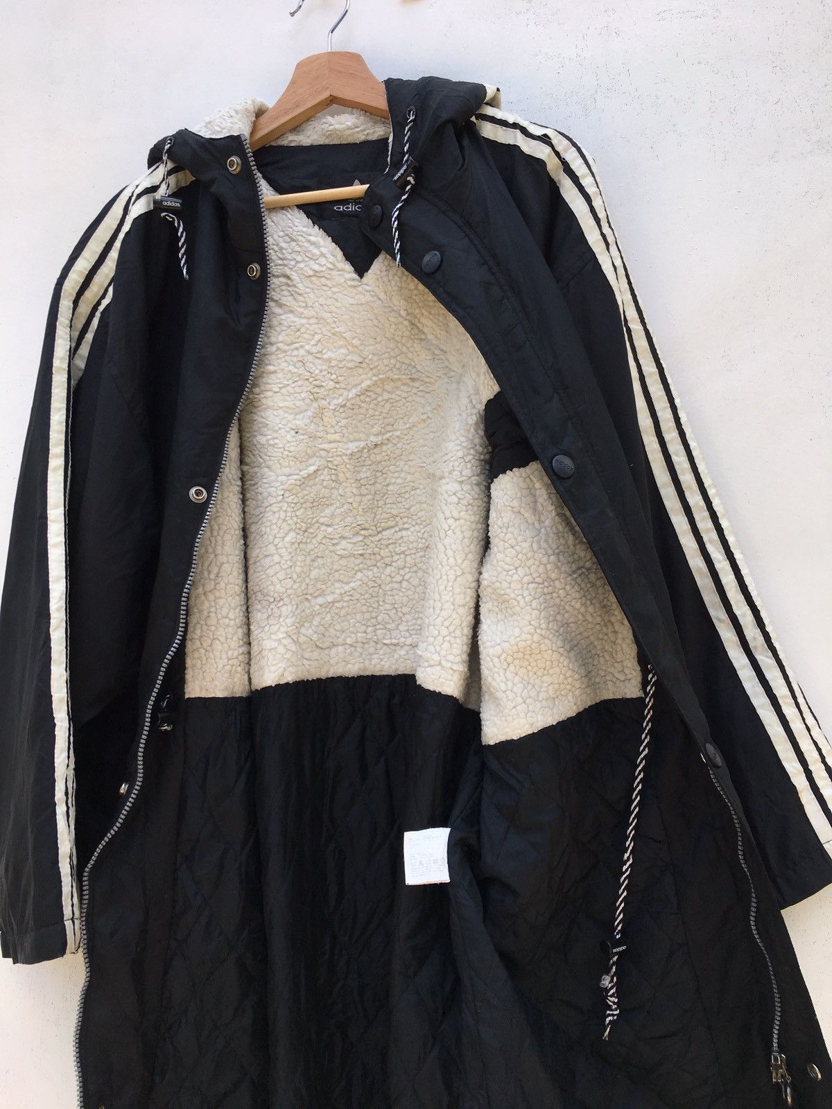 Adidas Vintage Adidas 3 Line Biglogo Puffed Hoodie Size US XL / EU 56 / 4 - 22 Thumbnail
