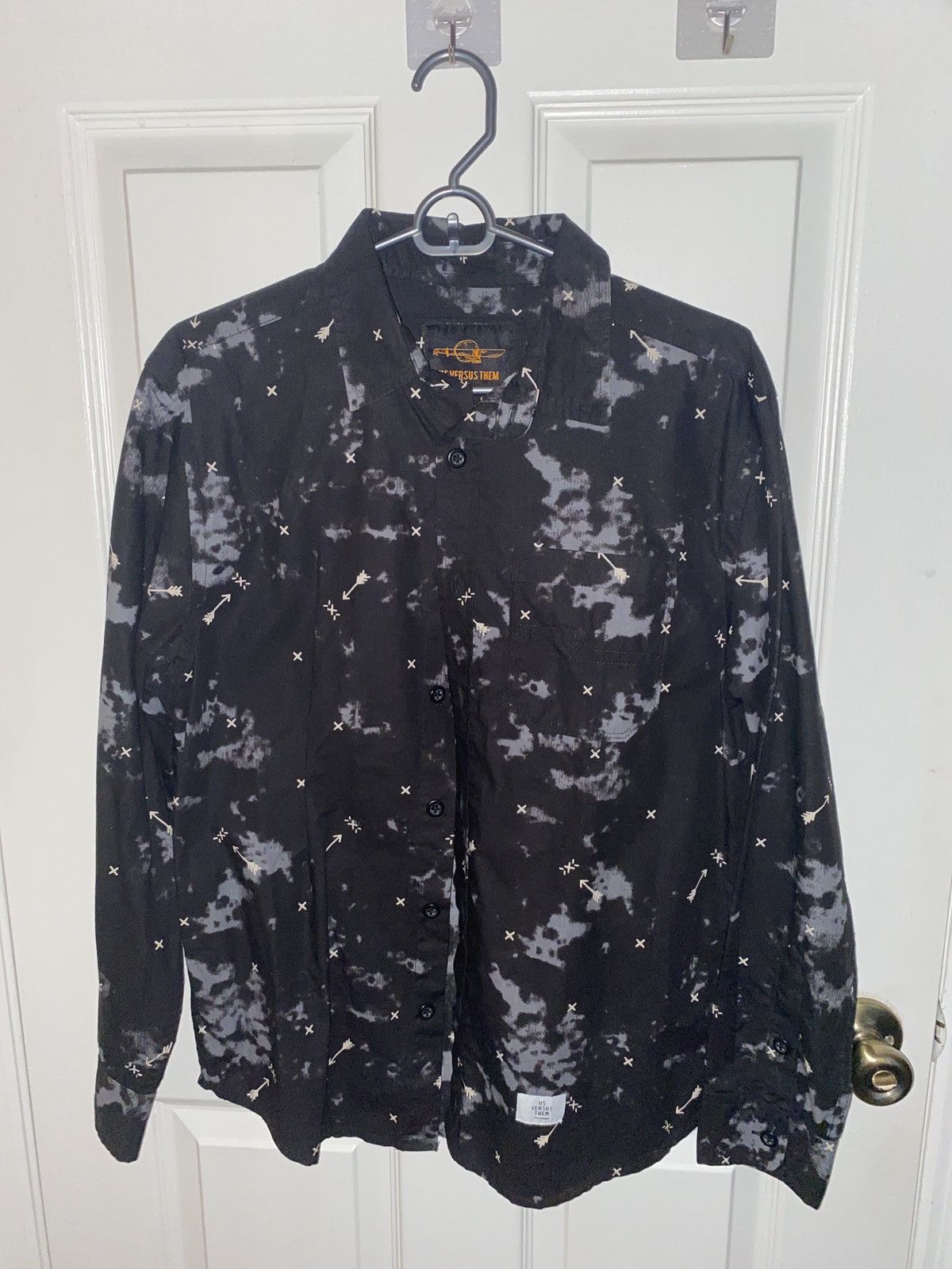 Us Versus Them Us Versus Them Button Up Size US S / EU 44-46 / 1 - 1 Thumbnail
