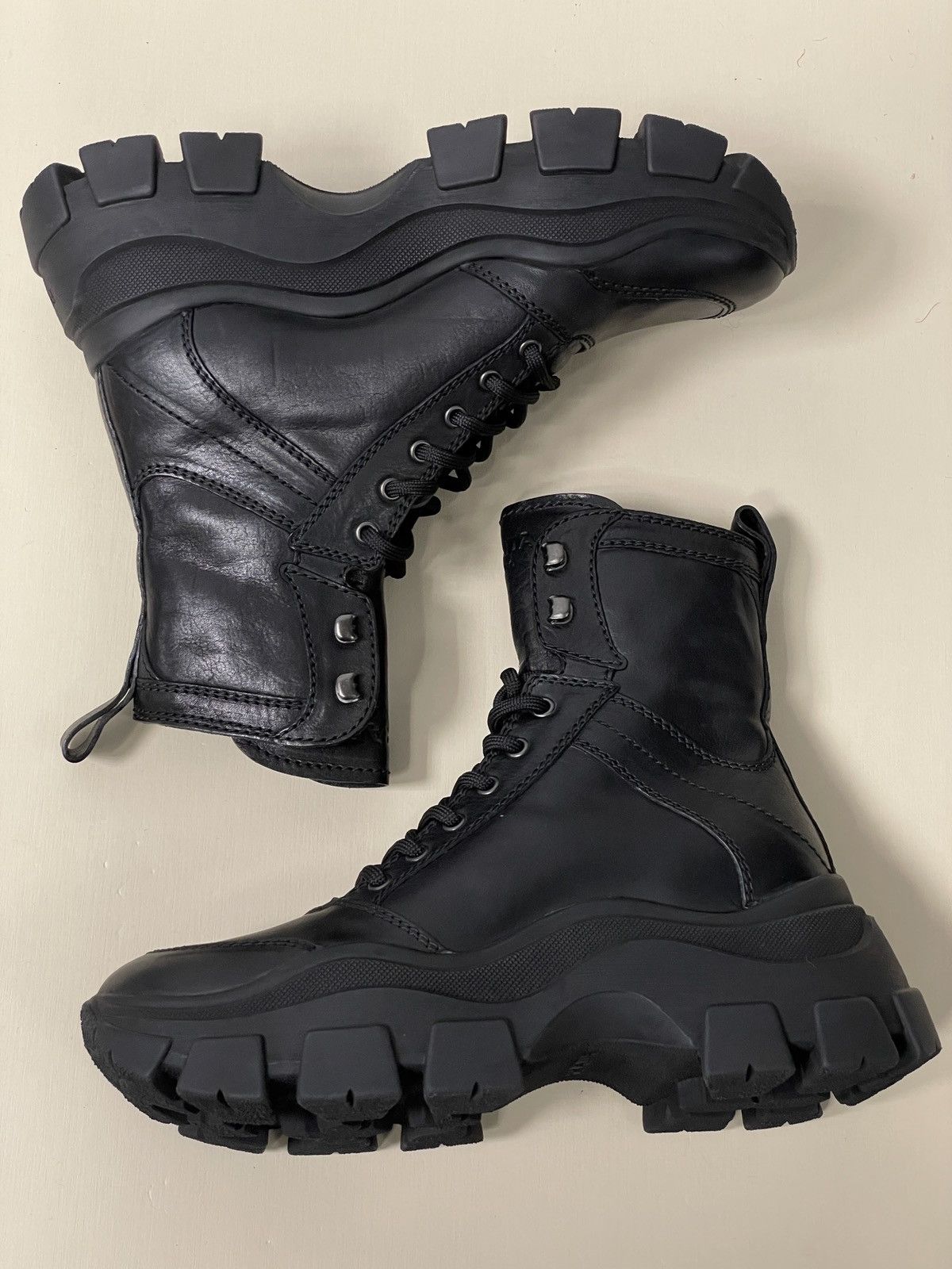 Prada Prada Leather Chunky Sole Combat Boots Size US 7 / EU 40 - 8 Thumbnail