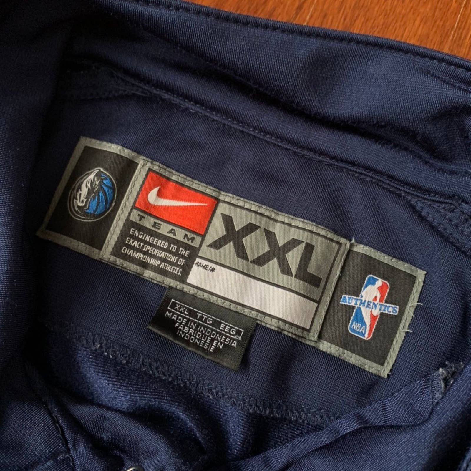 Vintage Nike Dallas Mavericks Authentic NBA Warm Up Top Size 2XL Size US XXL / EU 58 / 5 - 3 Thumbnail