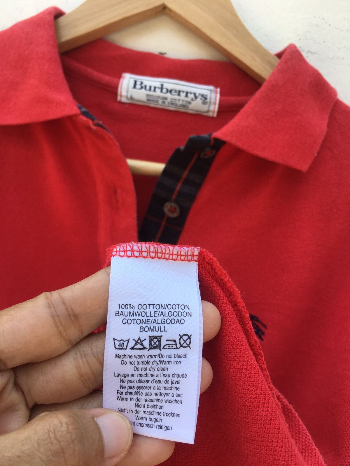 Burberry Vintage Burberry Polo Checkered Tshirt Size US S / EU 44-46 / 1 - 9 Thumbnail