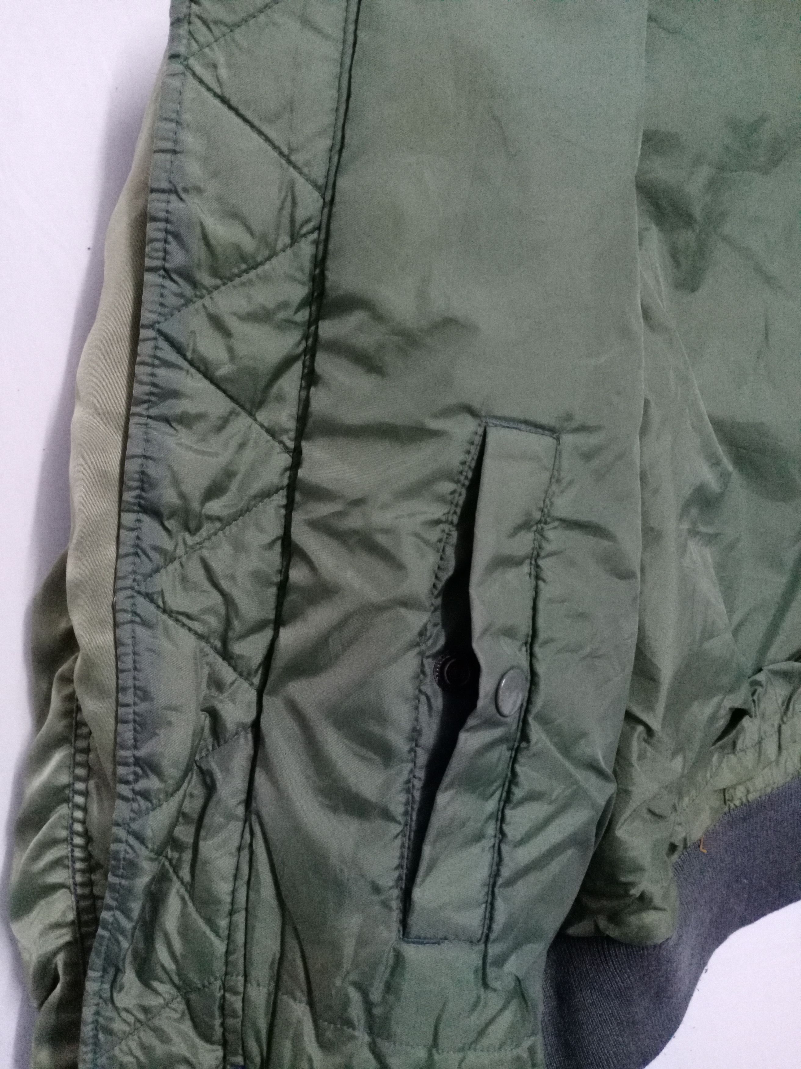Alpha Industries × Vintage Vintage Reversible Flight Jacket Military Air Force Size US XL / EU 56 / 4 - 3 Thumbnail