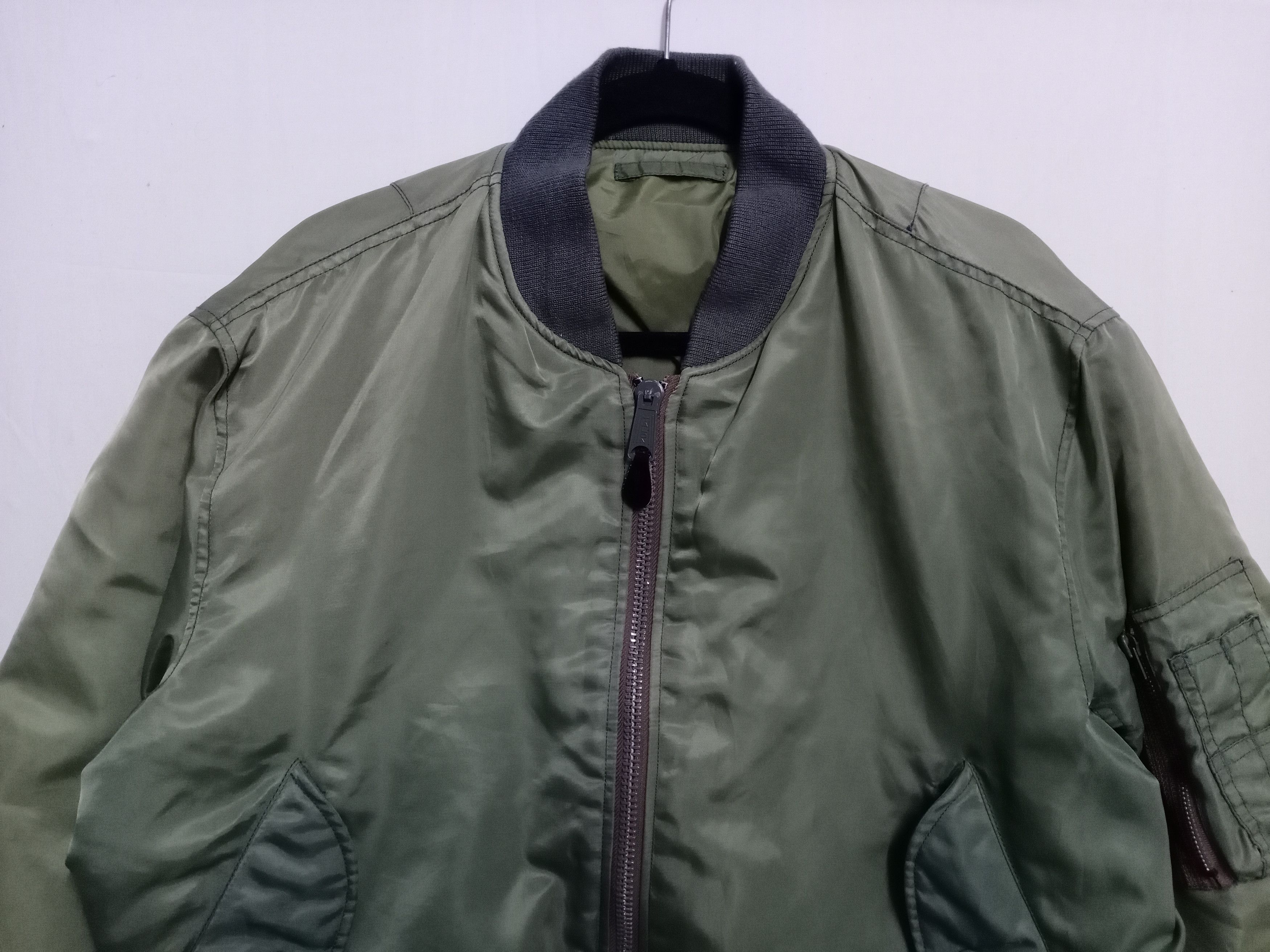 Alpha Industries × Vintage Vintage Reversible Flight Jacket Military Air Force Size US XL / EU 56 / 4 - 11 Thumbnail