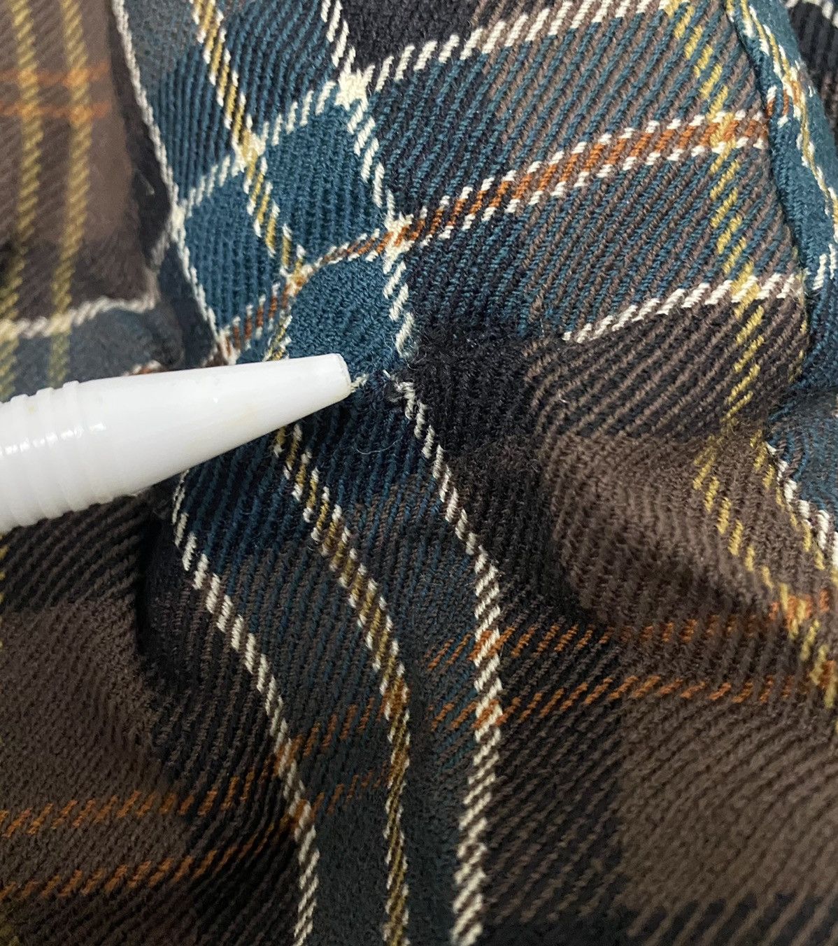 Burberry 90's nova check tartan wool Asymmetrical gold button jacket Size US S / EU 44-46 / 1 - 13 Thumbnail