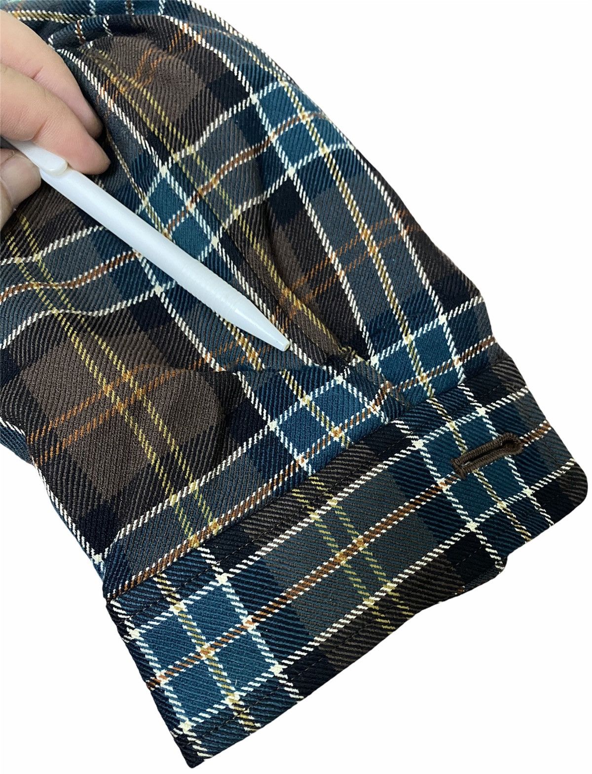 Burberry 90's nova check tartan wool Asymmetrical gold button jacket Size US S / EU 44-46 / 1 - 12 Thumbnail