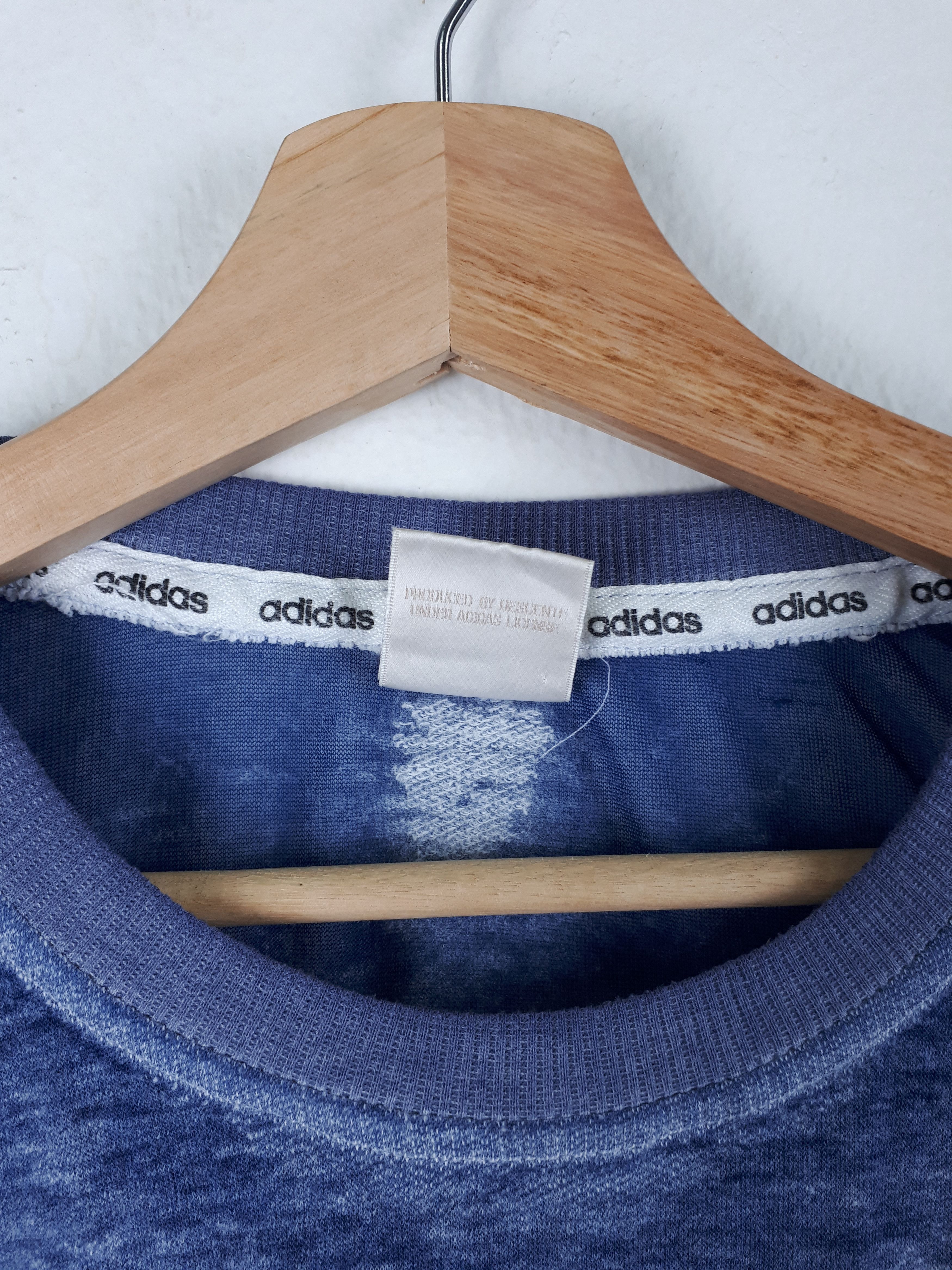 Adidas × Descente × Vintage Vintage Adidas Spell Out Tee Shirt Size US M / EU 48-50 / 2 - 5 Thumbnail