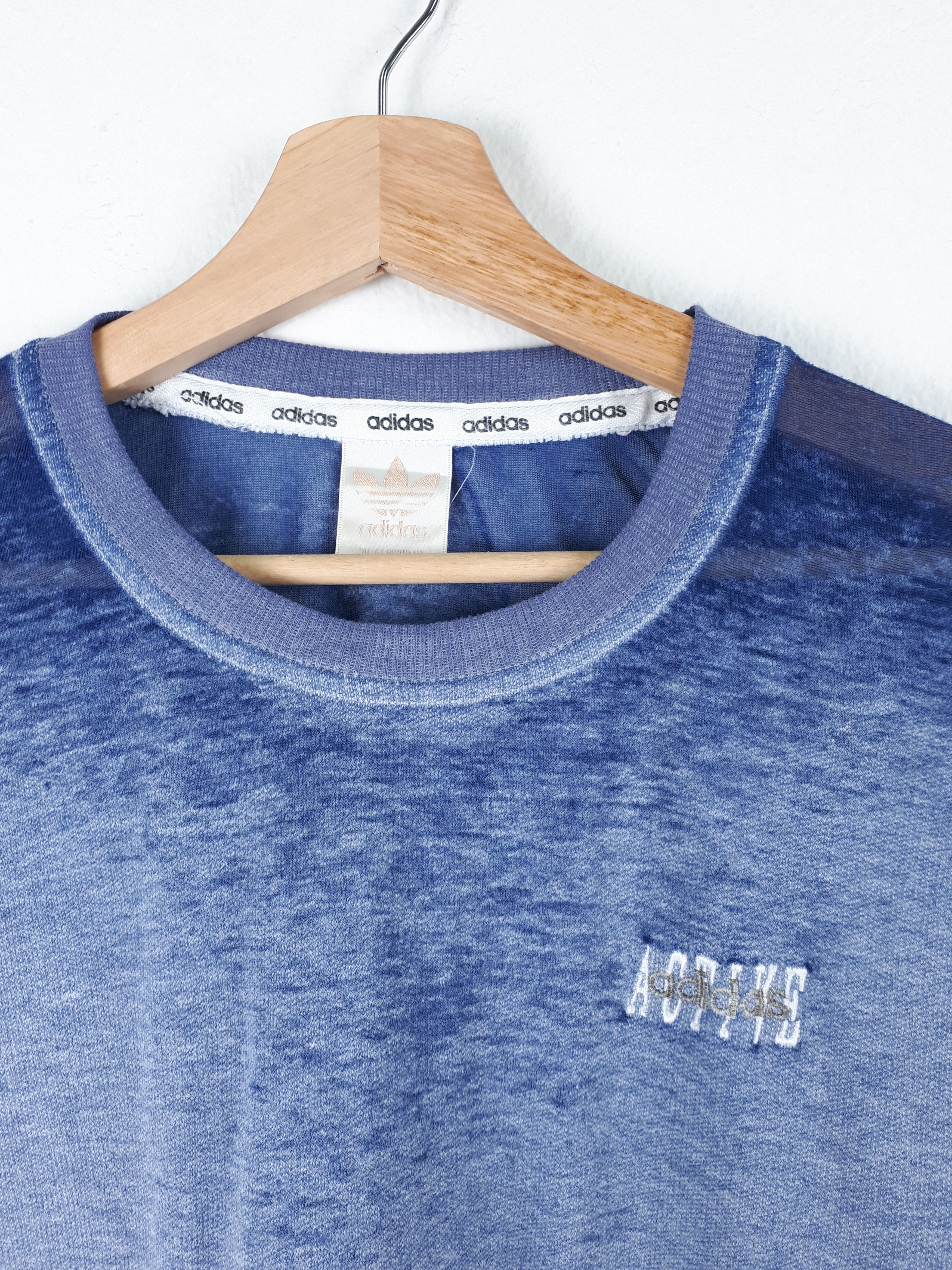 Adidas × Descente × Vintage Vintage Adidas Spell Out Tee Shirt Size US M / EU 48-50 / 2 - 2 Thumbnail