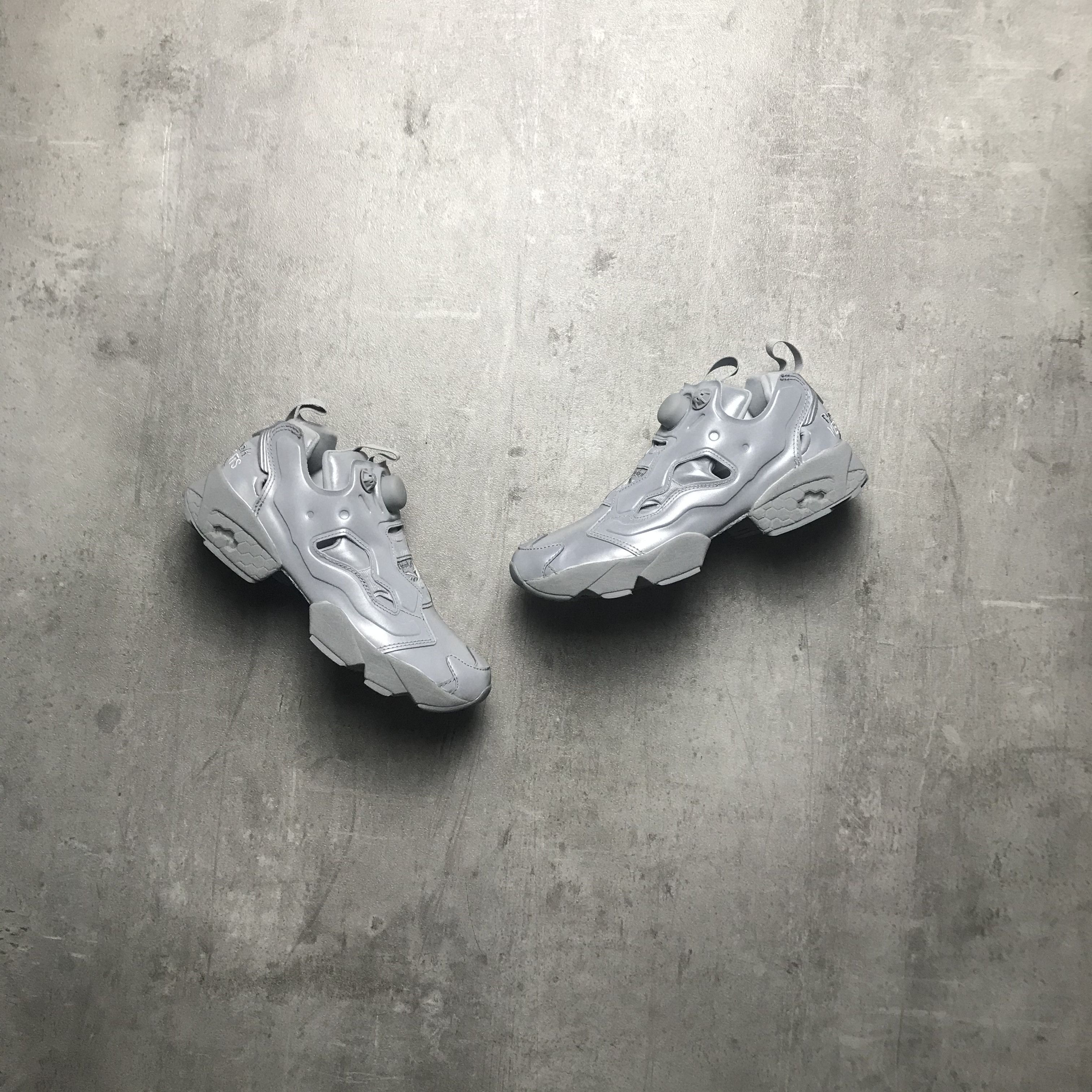 Vetements x Reebok Emoji Instapump Sneaker - Size 5.5