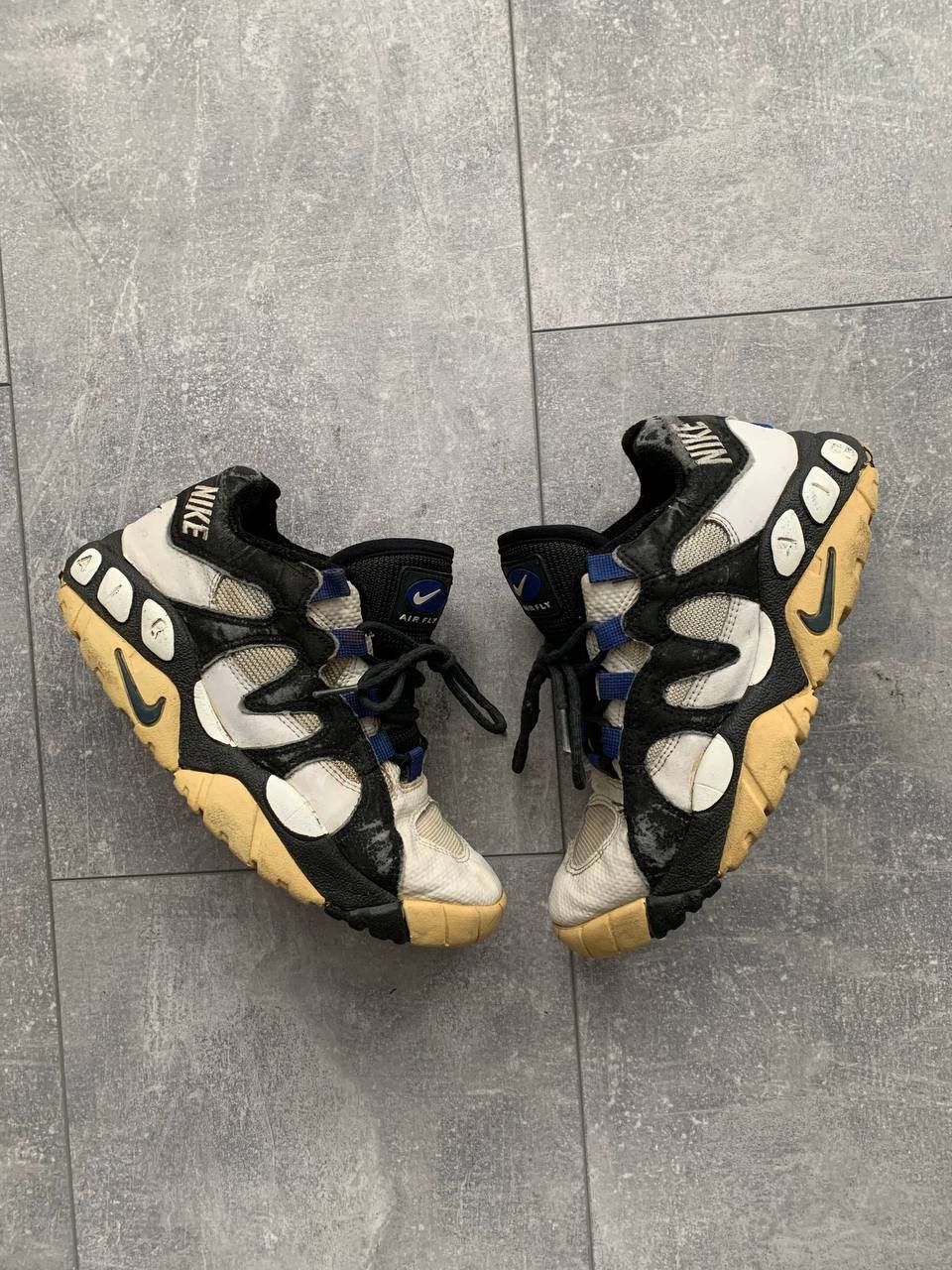 1995 Nike Air Fly vintage made in Korea