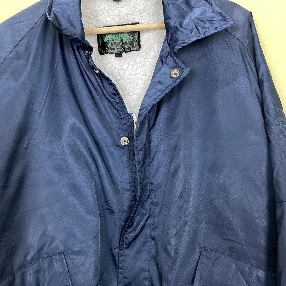 Japanese Brand × Vintage Top Winter Zip Up Bomber Jacket Size US XL / EU 56 / 4 - 8 Thumbnail