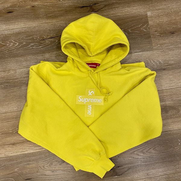 Yellow supreme best sale hoodie box logo