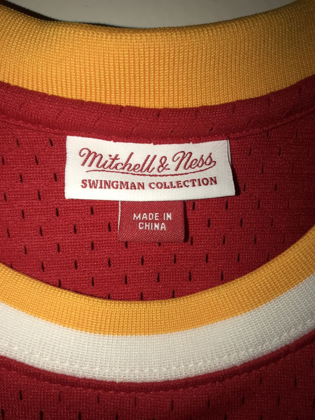 Mitchell & Ness Houston Rockets Road 1993-94 Hakeem Olajuwon Jersey Size US XXL / EU 58 / 5 - 4 Thumbnail