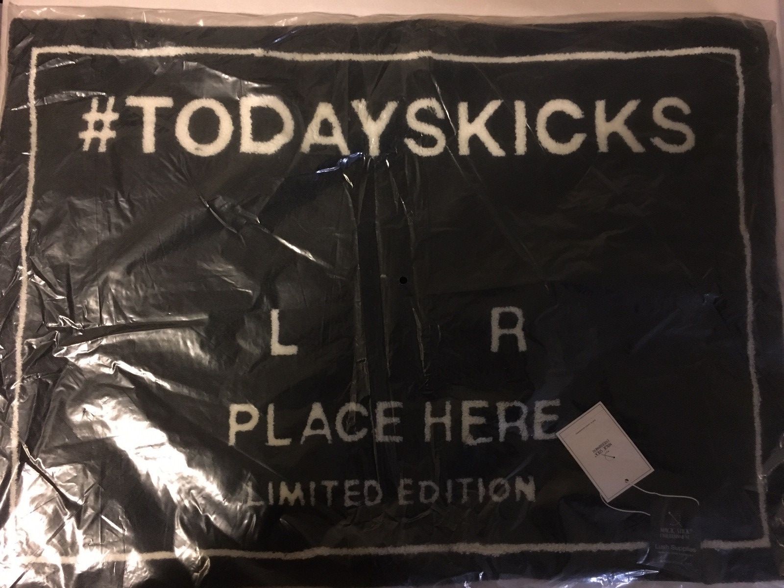 MAGIC STICK MAGIC STICK TAG MAT “TODAYSKICKS” Size ONE SIZE - 3 Thumbnail