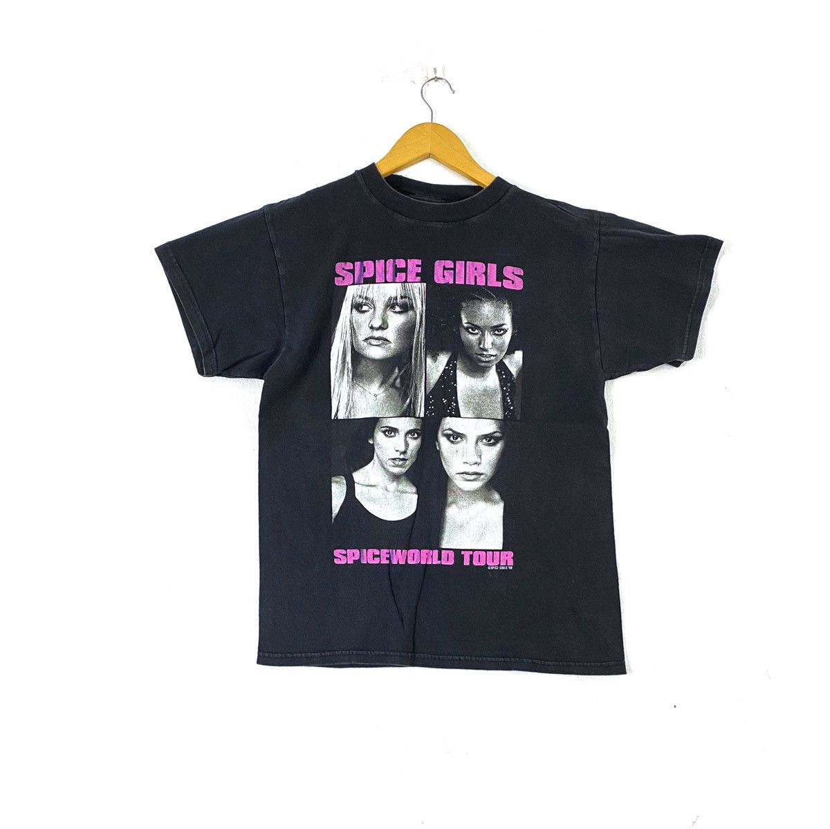 Band Tees vintage 1998 spice girl spiceworld tour rap tees t-shirts Size US M / EU 48-50 / 2 - 1 Thumbnail