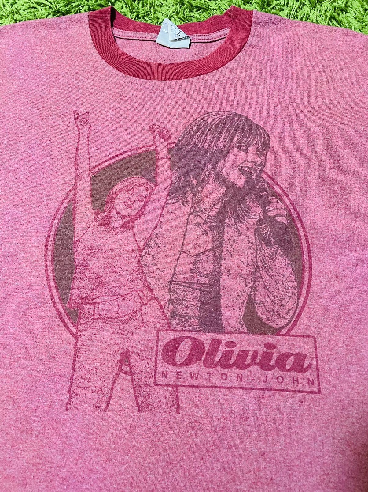 Band Tees × Vintage Olivia Newton John British-Australian singer Size US M / EU 48-50 / 2 - 3 Thumbnail