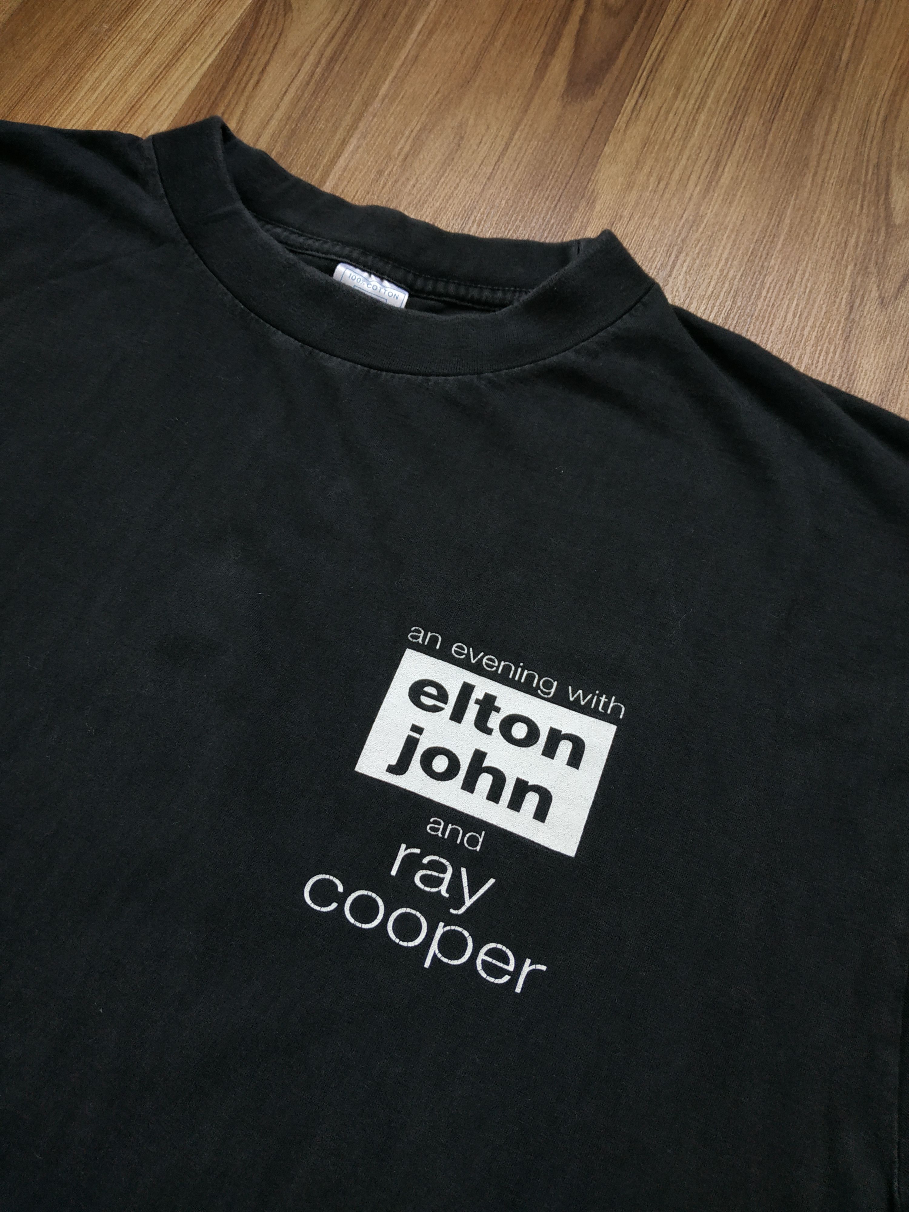 Band Tees Vintage 1994 Elton John And Ray Cooper T Shirt Tee Size XL Size US XL / EU 56 / 4 - 2 Thumbnail