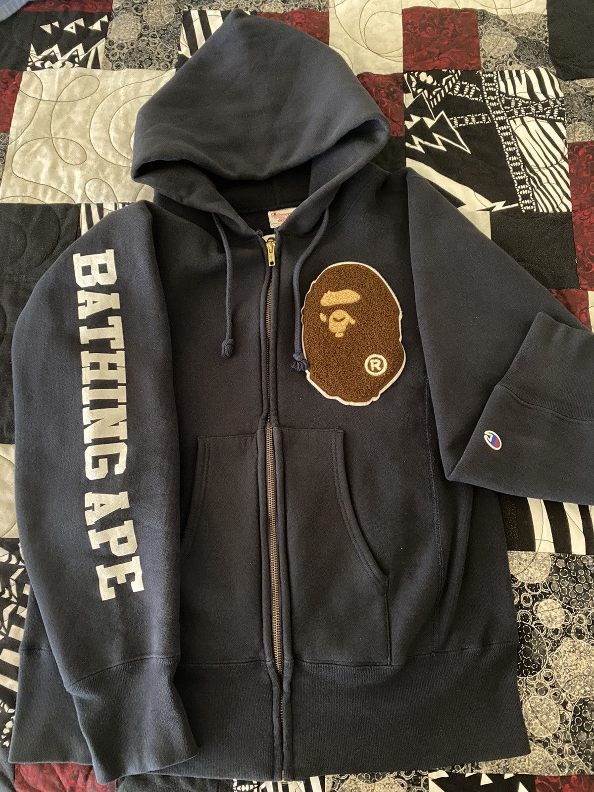 A BATHING APE - 【激レア】A BATHING APE Champion コラボ