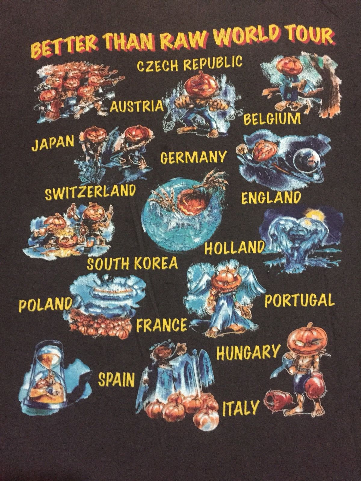 Band Tees × Vintage Vintage Helloween Band Shirt Better Than Raw World Tour Tee Size US L / EU 52-54 / 3 - 10 Thumbnail