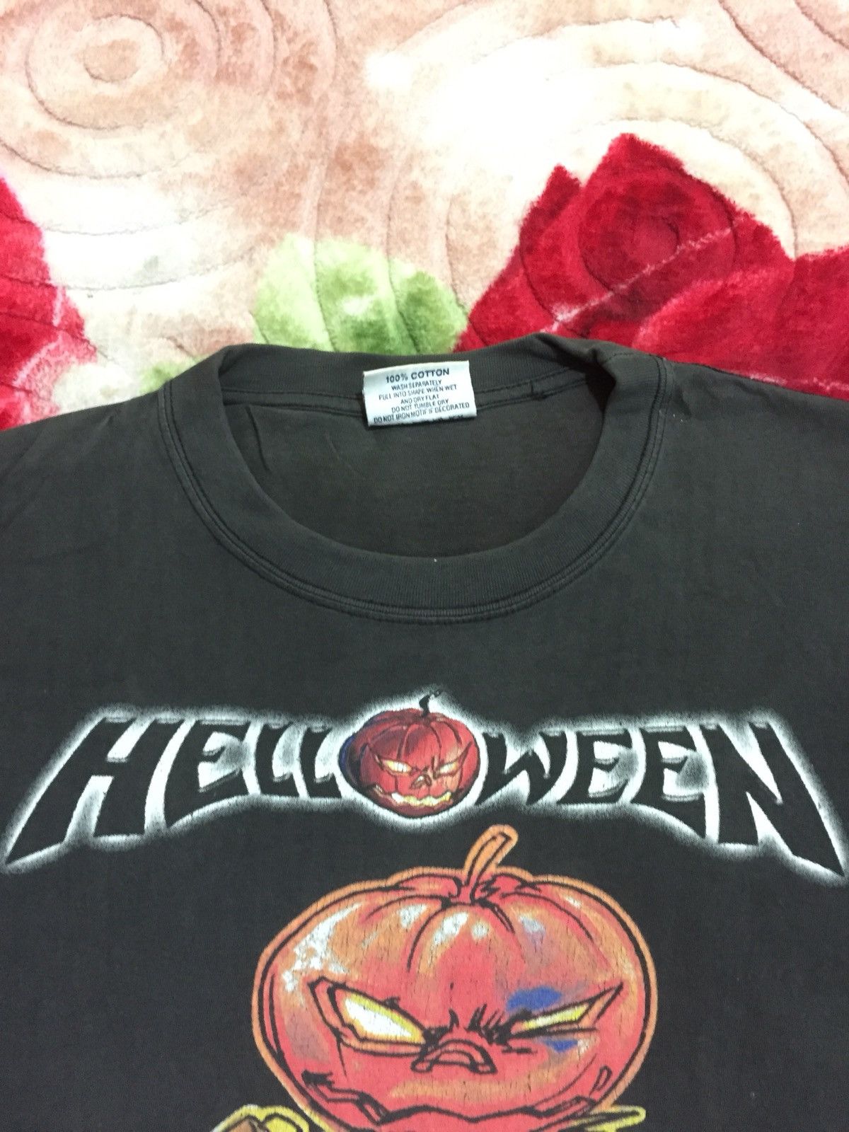 Band Tees × Vintage Vintage Helloween Band Shirt Better Than Raw World Tour Tee Size US L / EU 52-54 / 3 - 6 Thumbnail