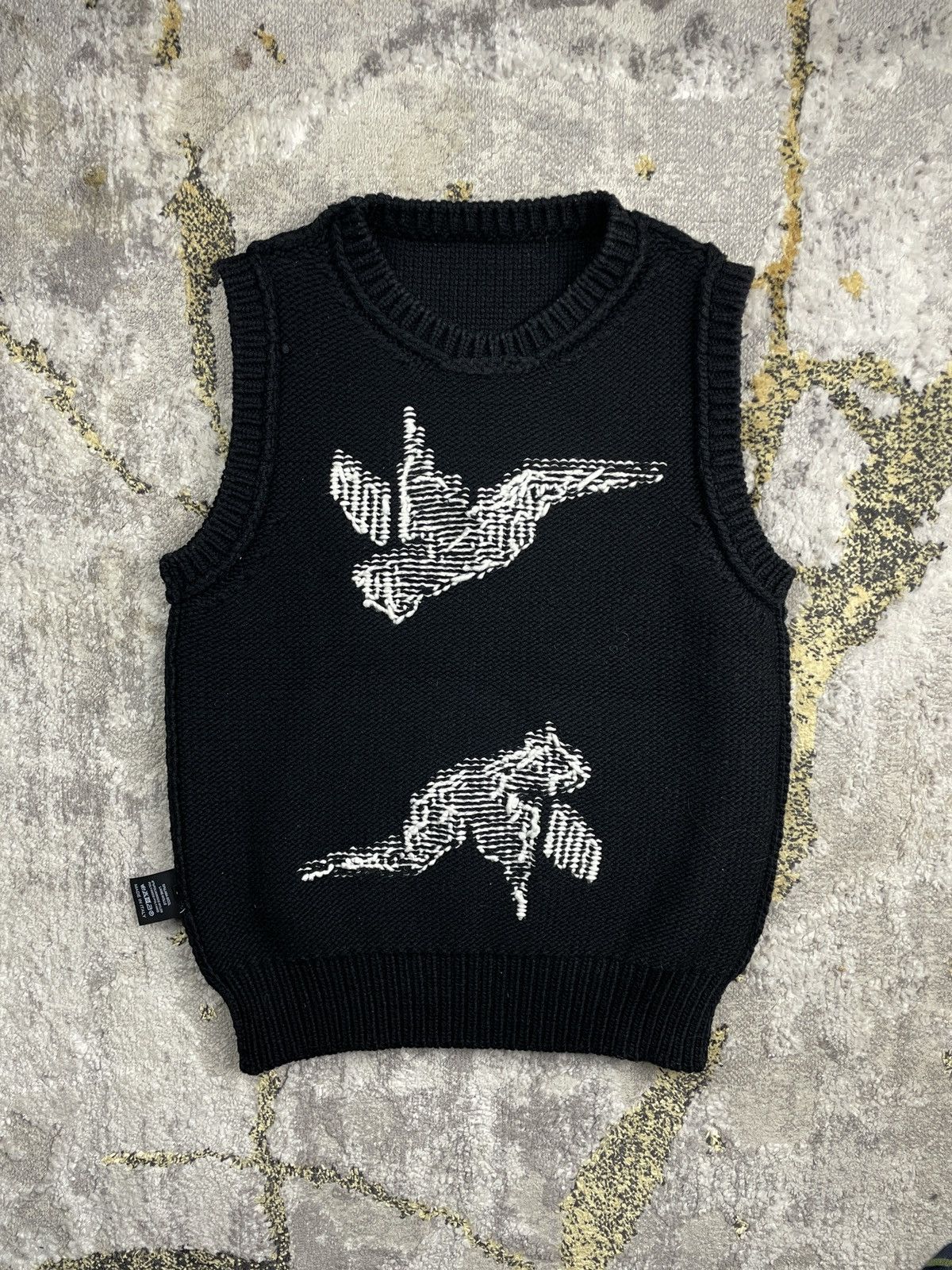 Raf Simons Intarsia Knit Bird Vest - A/W '15 Size US S / EU 44-46 / 1 - 4 Thumbnail