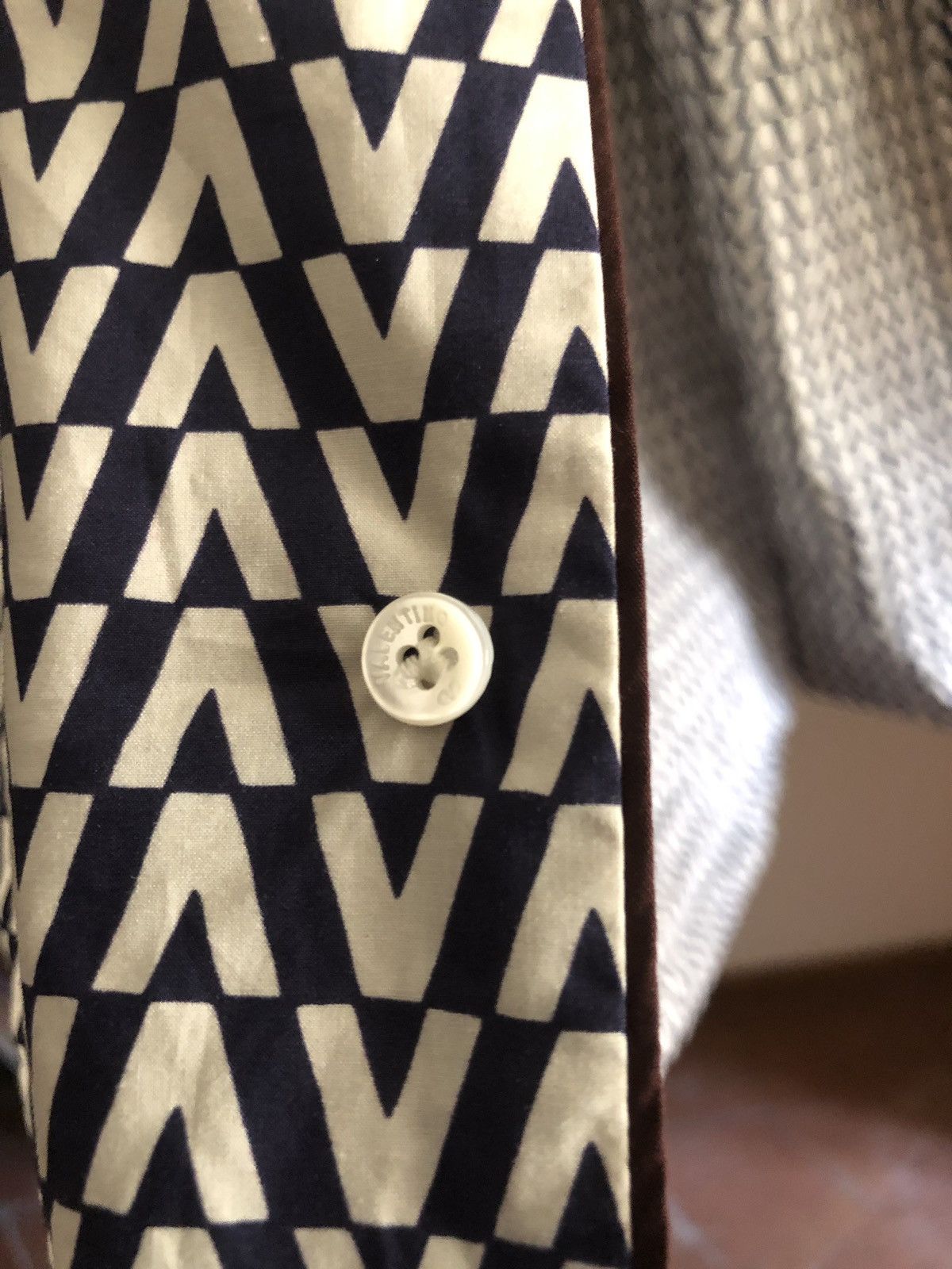 Valentino Valentino SS19 Runway Optical SS Shirt Size US S / EU 44-46 / 1 - 19 Thumbnail