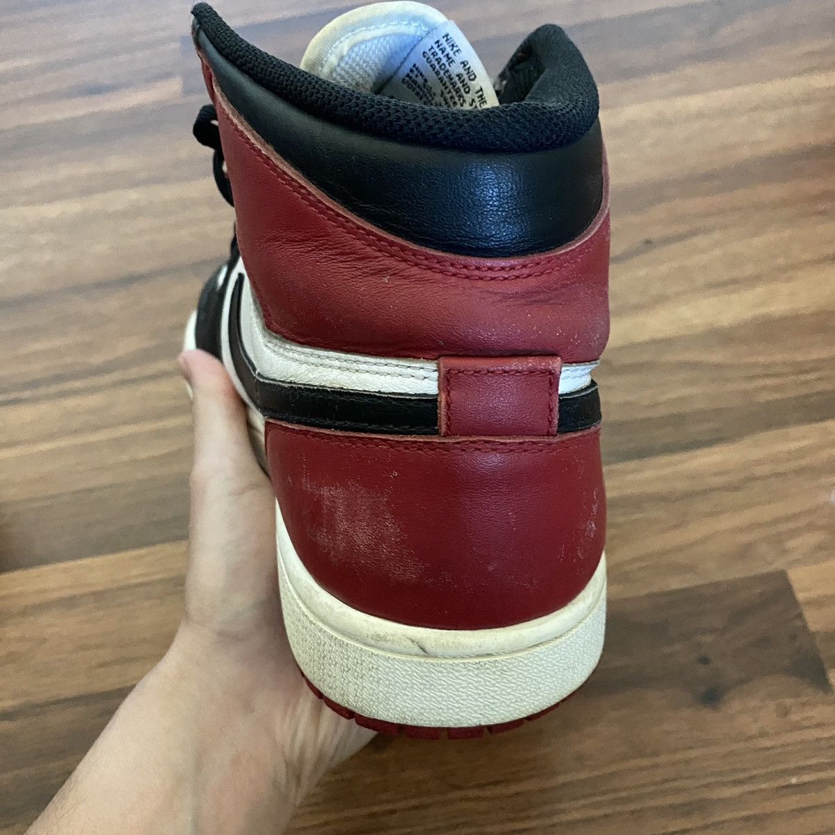 Jordan Brand × Nike Air Jordan 1 Retro High OG 2013 Black Toe 2013 Size US 9.5 / EU 42-43 - 6 Thumbnail