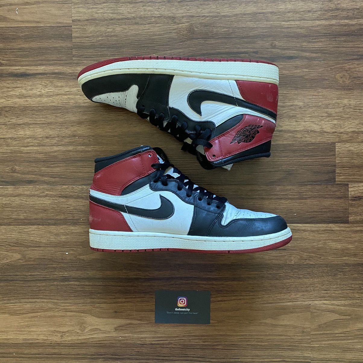 Jordan Brand × Nike Air Jordan 1 Retro High OG 2013 Black Toe 2013 Size US 9.5 / EU 42-43 - 2 Thumbnail