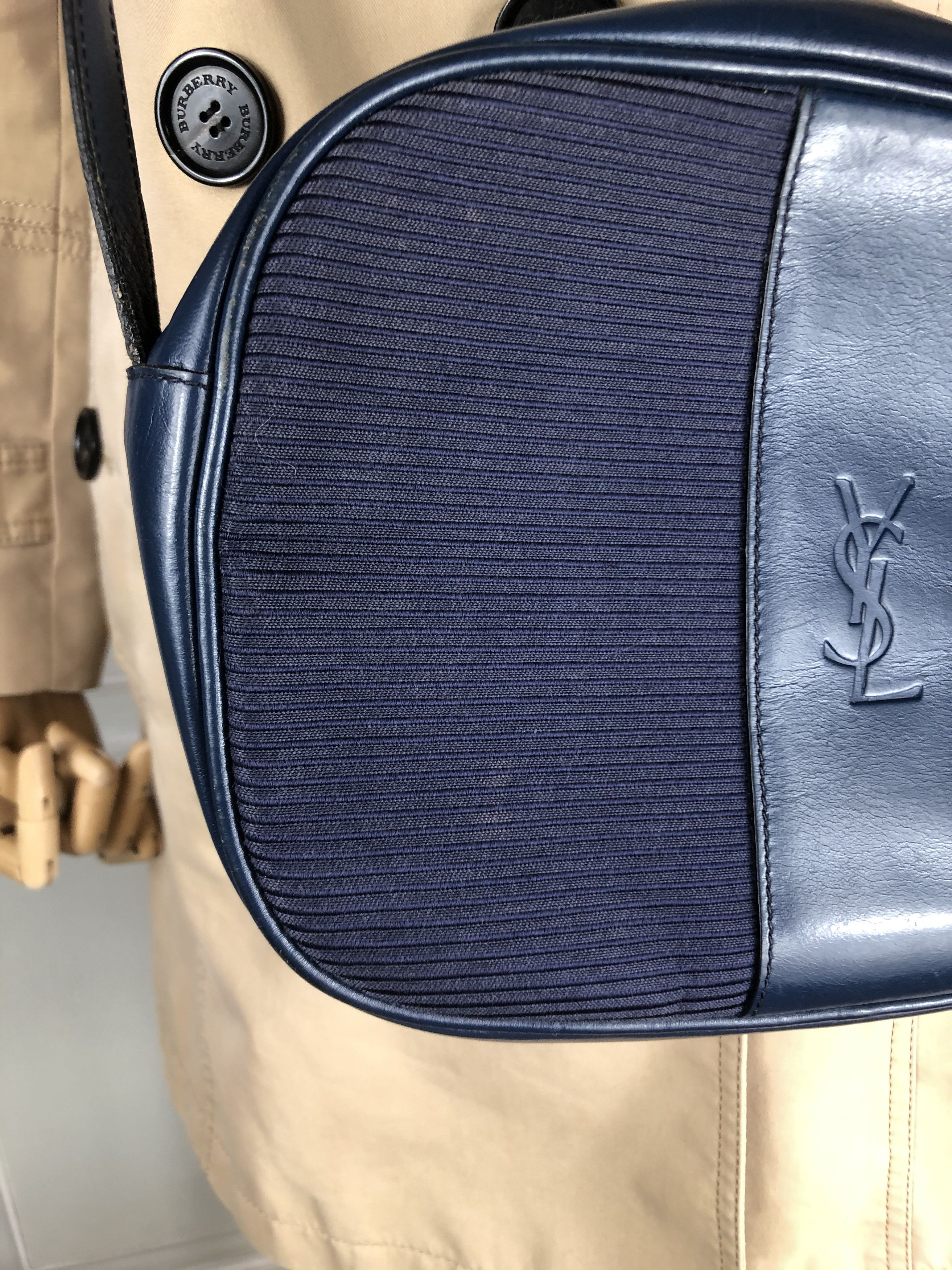 Yves Saint Laurent vintage ysl big logo bag Size ONE SIZE - 3 Thumbnail