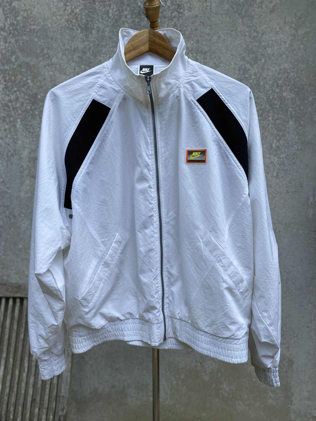 Vintage tennis jacket by NIKE “CHALLENGE COURT”
