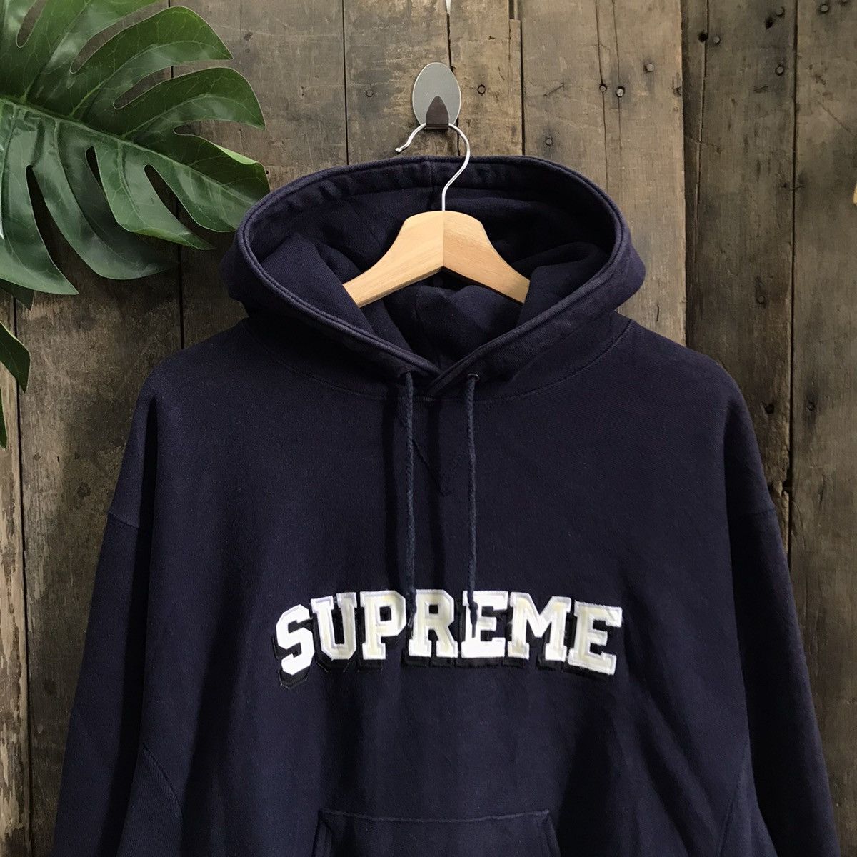 Vintage store supreme hoodie