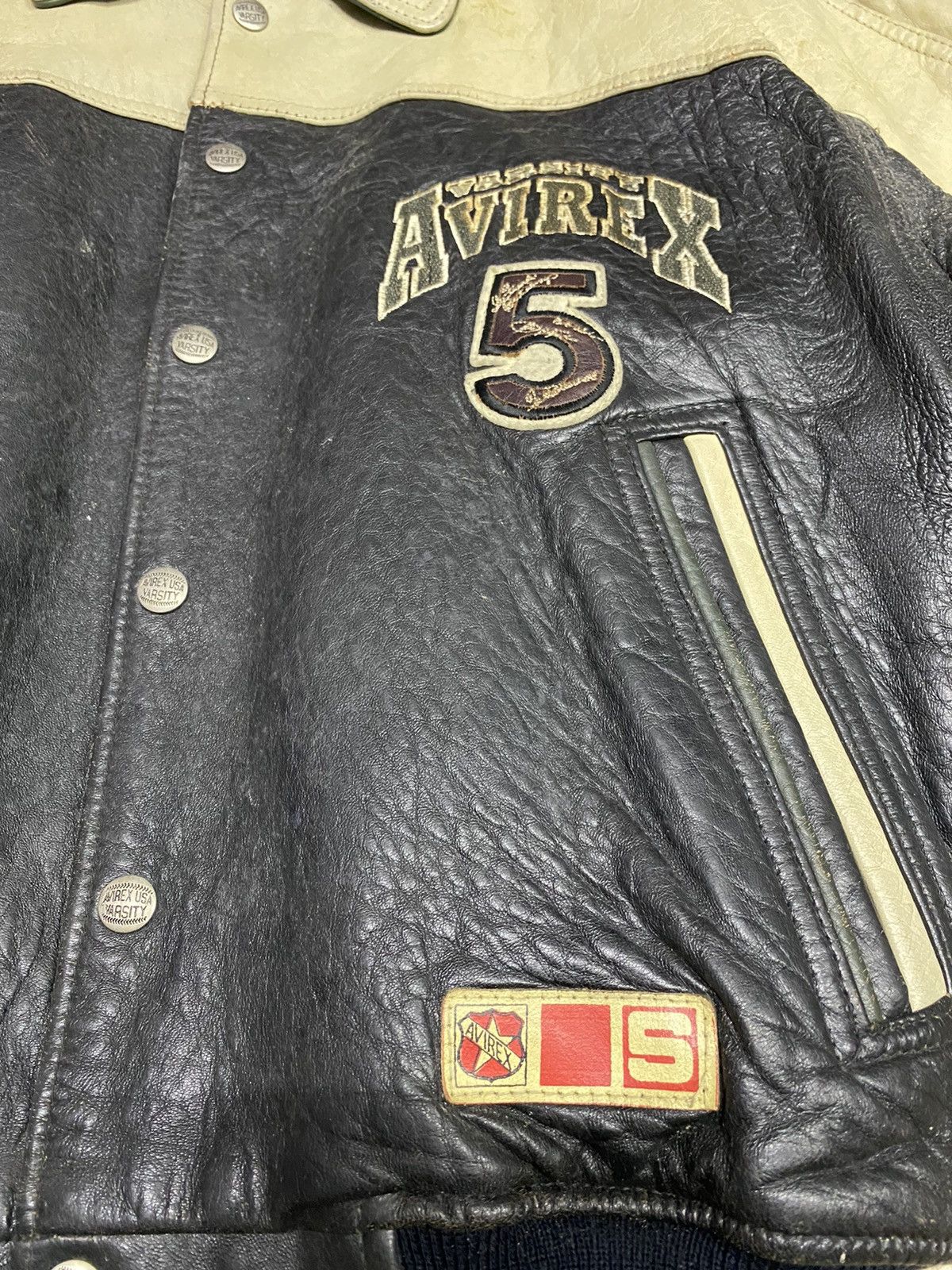 VTG 90s AVIREX ALASKAN WILD BEARS LEATHER VARSITY BOMBER