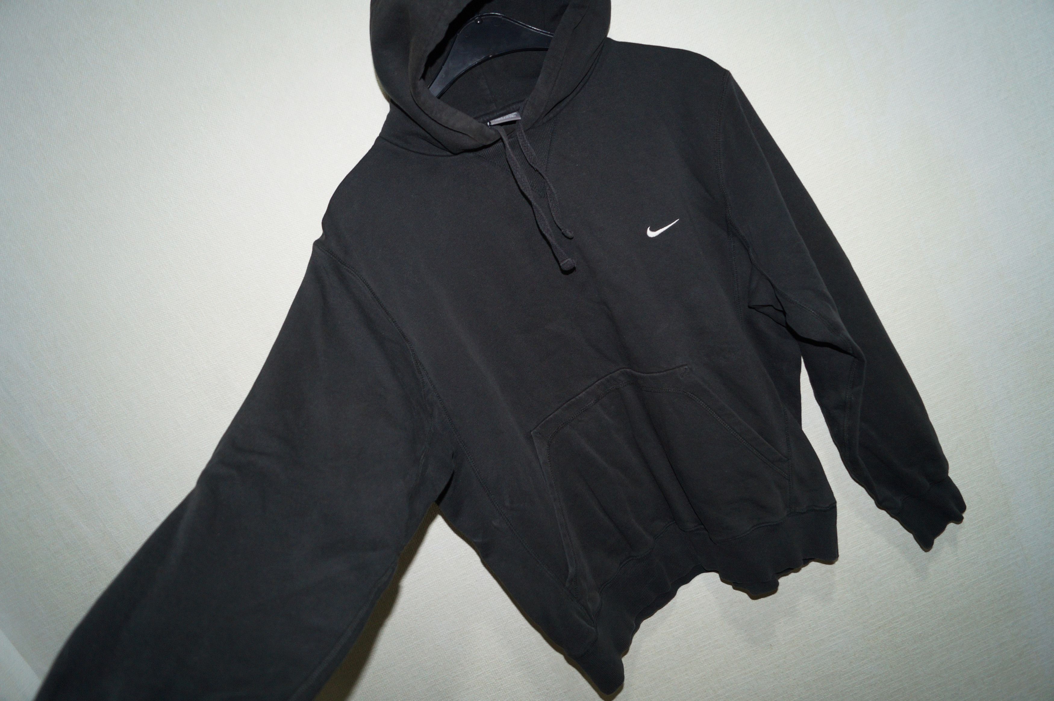 Nike Vintage NIke 90s hoodie small swoosh logo Faded Size US S / EU 44-46 / 1 - 3 Thumbnail