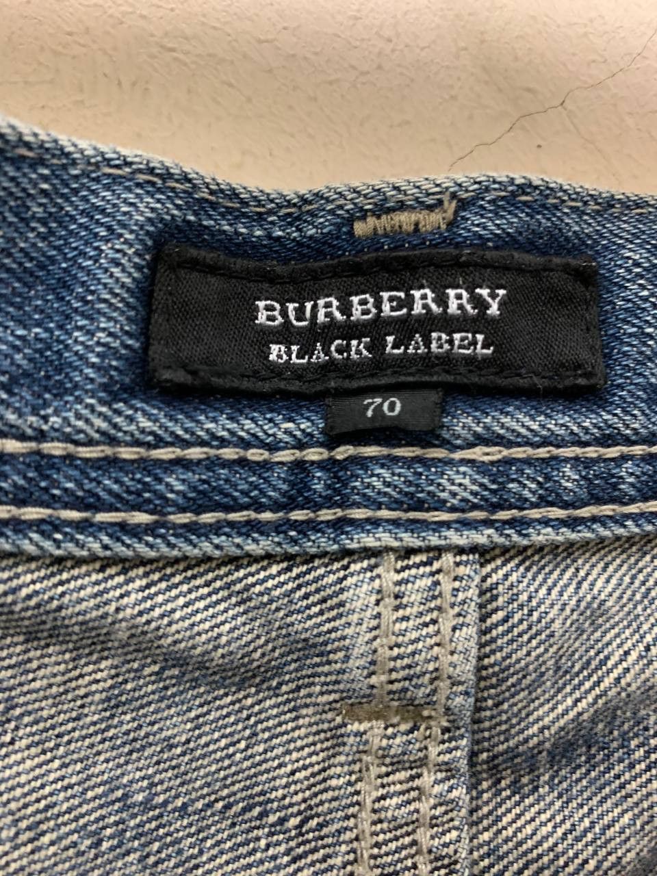 Burberry black japan online