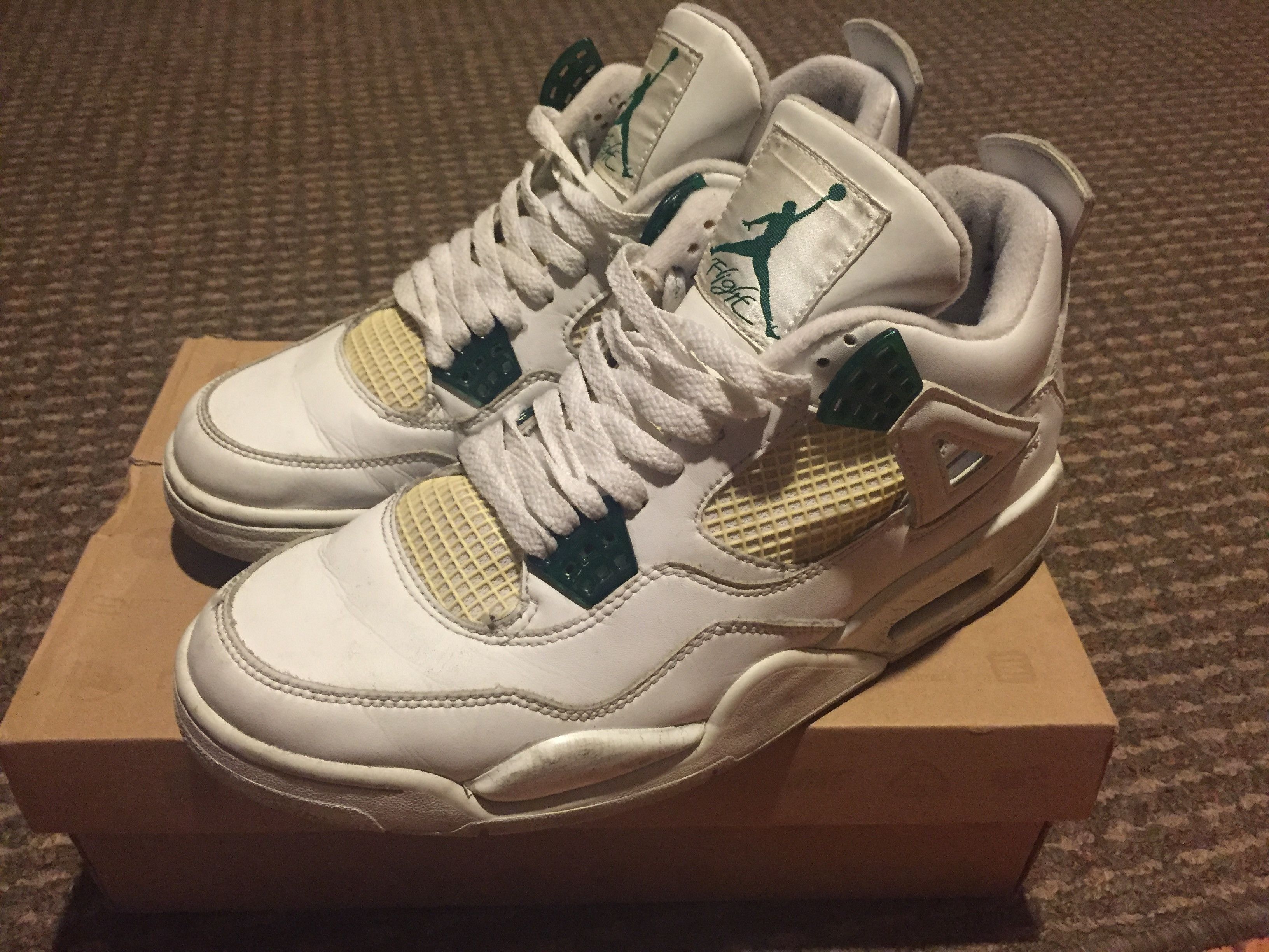 2004 green white jordan 4